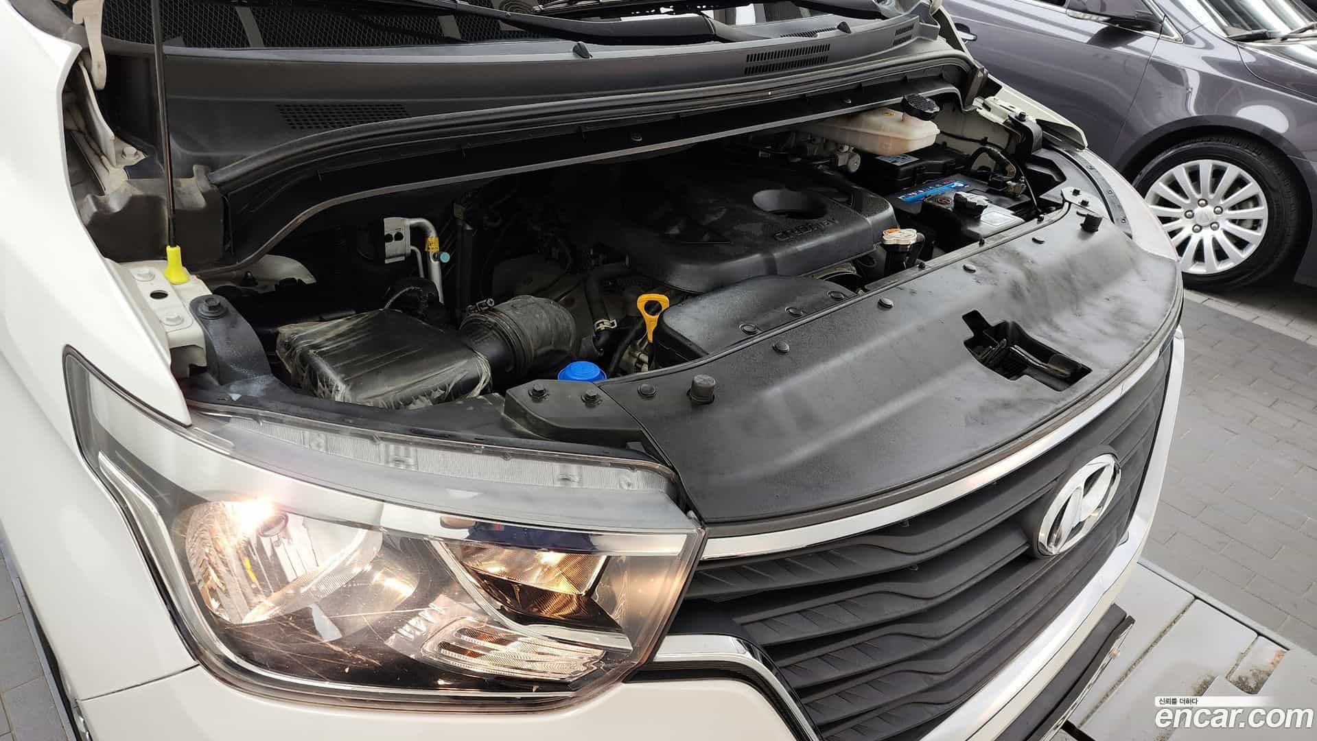 Starex Hyundai 2018.8-INNER-006