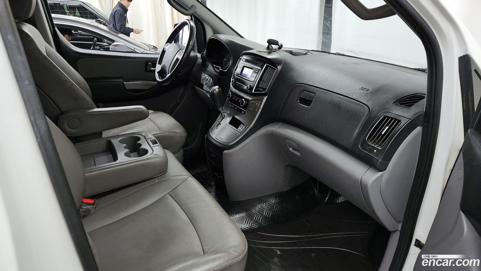 Main__Slider__Photo:Starex Hyundai 2018.8-6