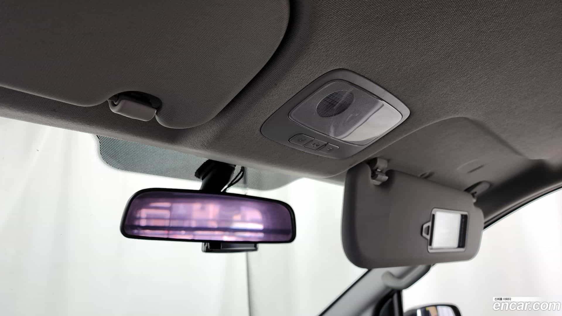 Starex Hyundai 2018.8-OPTION-023