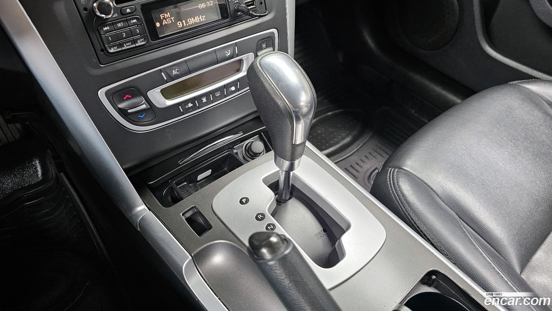 Main__Slider__Photo:SM5 Renault-KoreaSamsung 2013.7-8