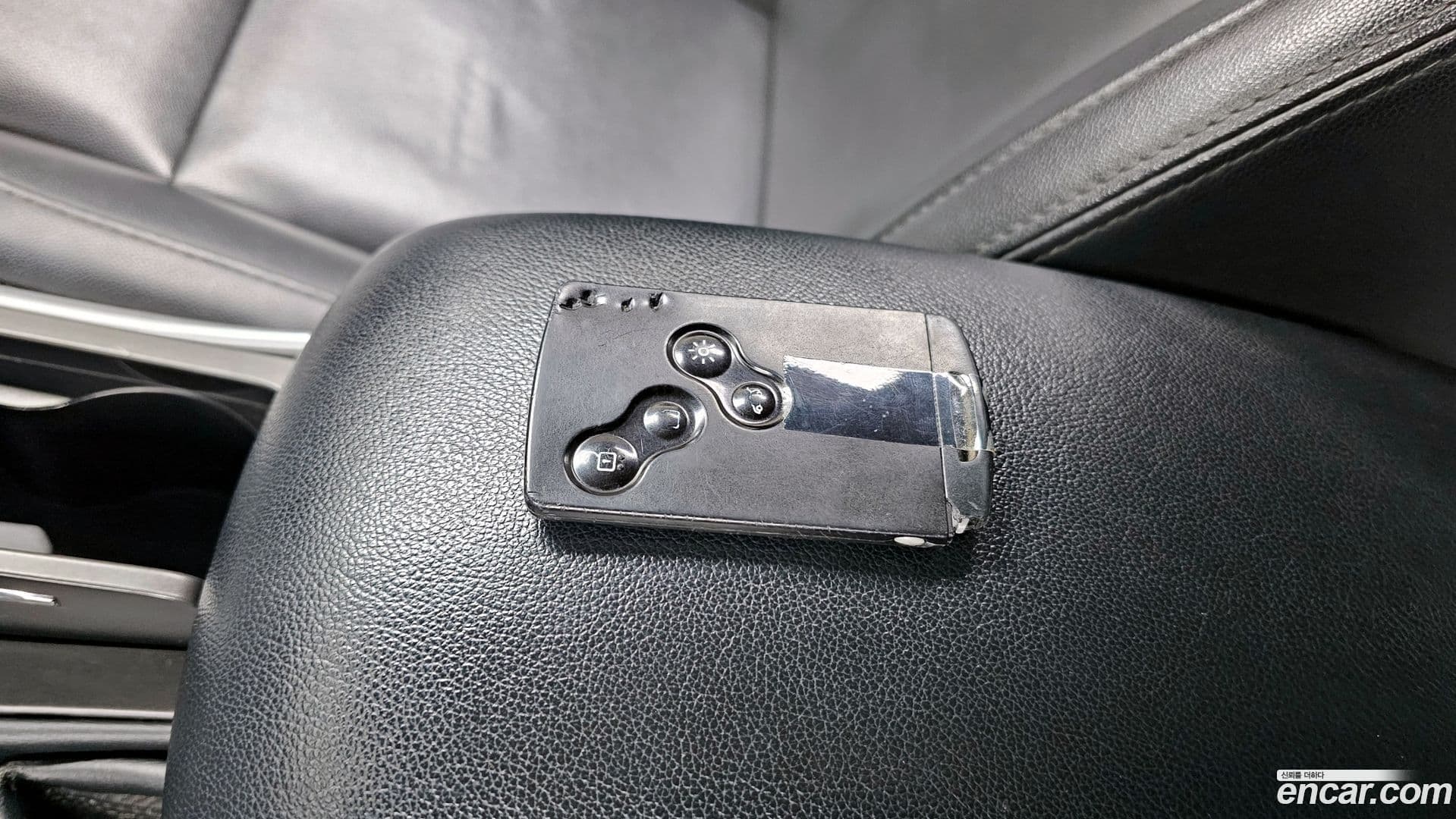 Main__Slider__Photo:SM5 Renault-KoreaSamsung 2013.7-18