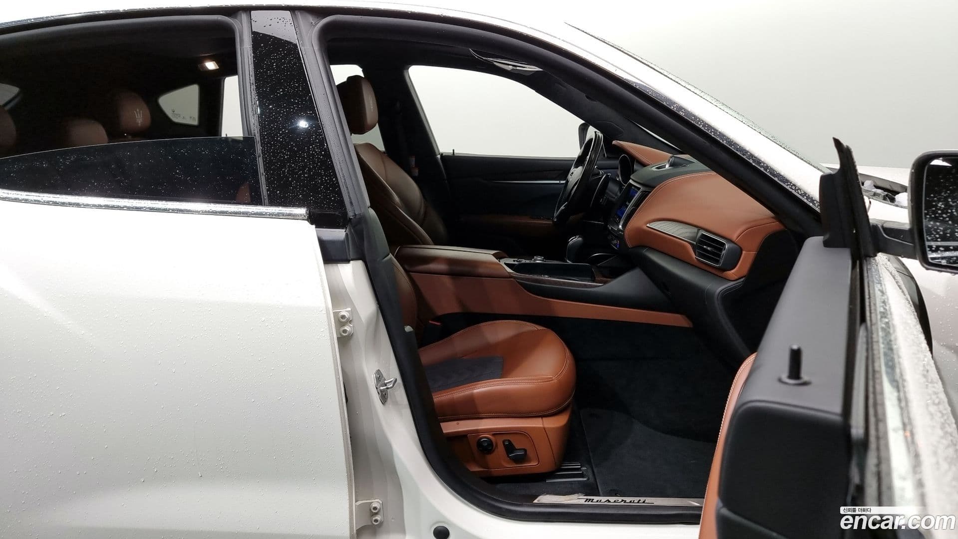 Main__Slider__Photo:Levante Maserati 2018.0-10