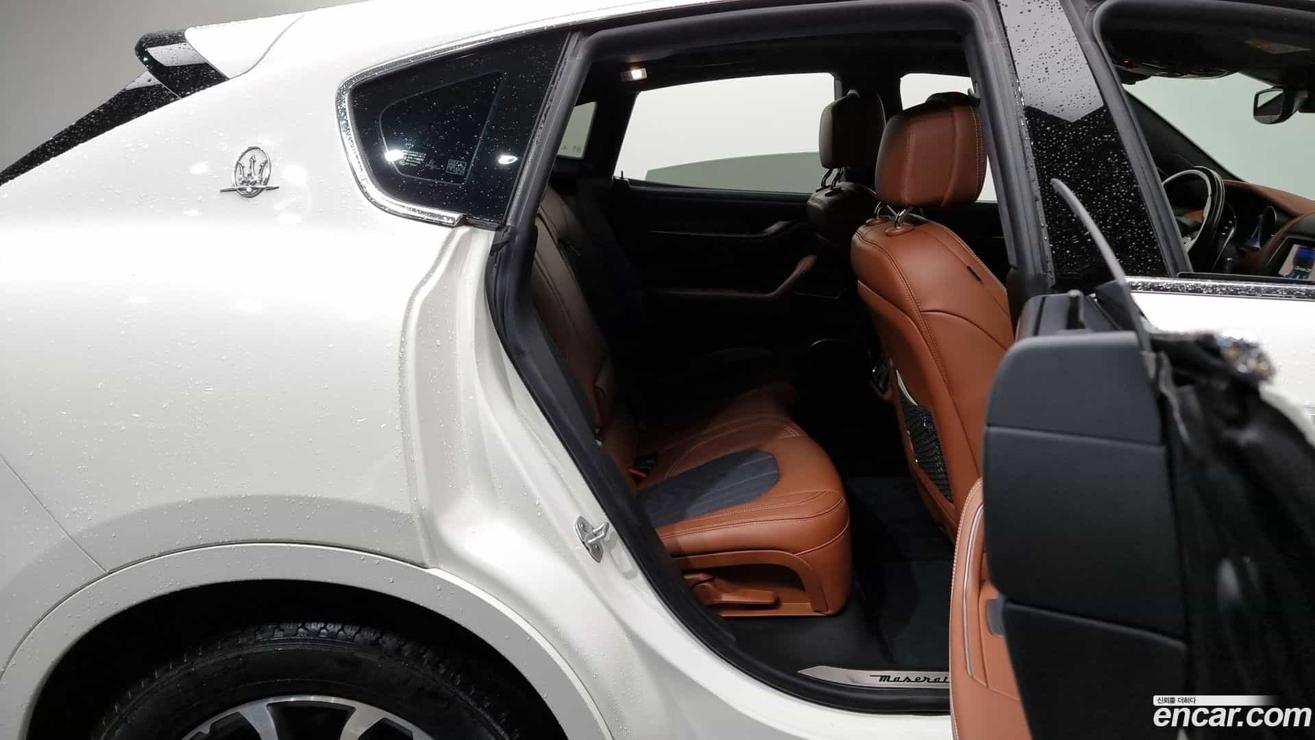 Levante Maserati 2018.0-OPTION-016