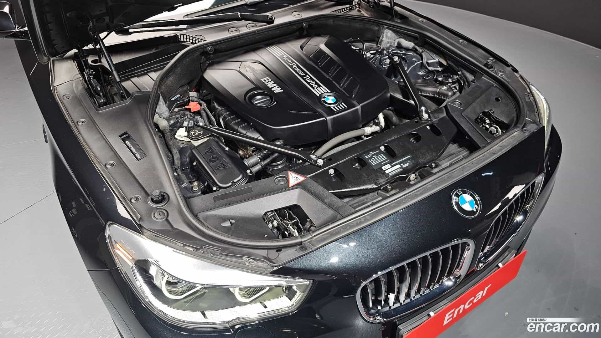 Gran Turismo BMW 2014.2-INNER-006