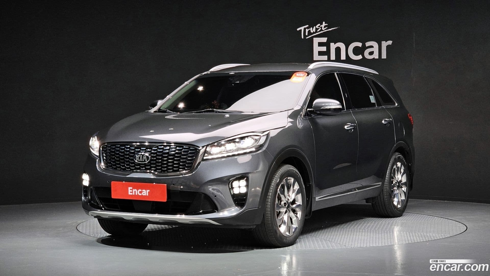 Main__Slider__Photo:Sorento Kia 2017.10-0