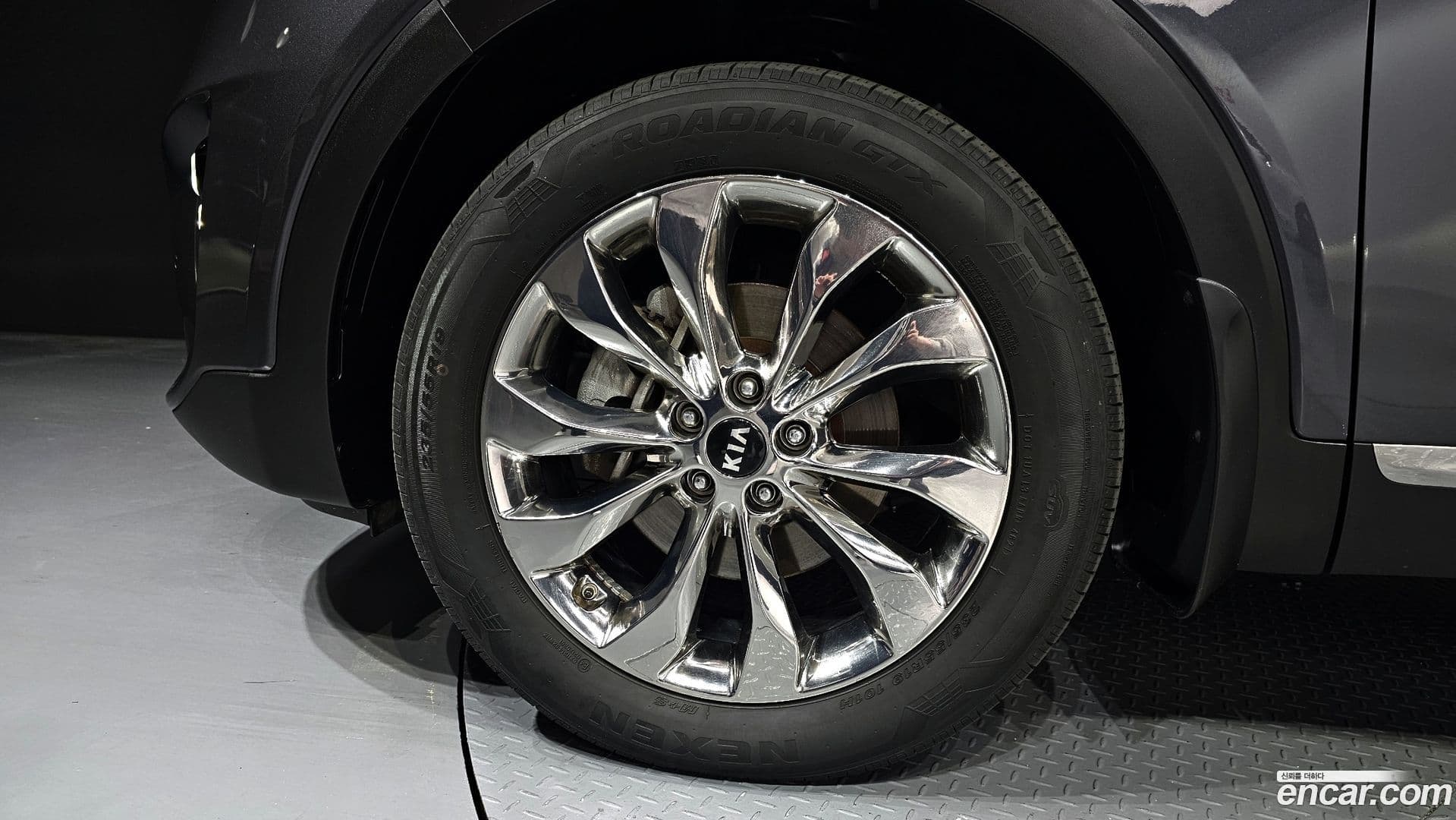 Main__Slider__Photo:Sorento Kia 2017.10-4