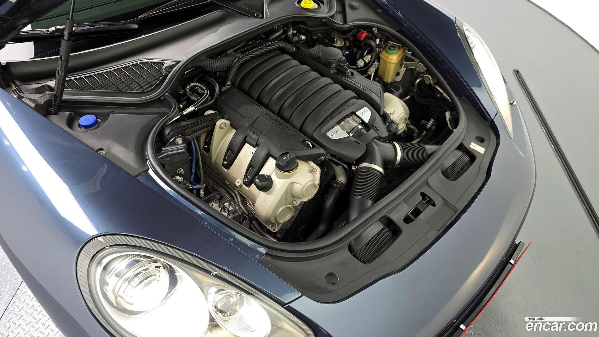 Main__Slider__Photo:Panamera Porsche 2010.6-5