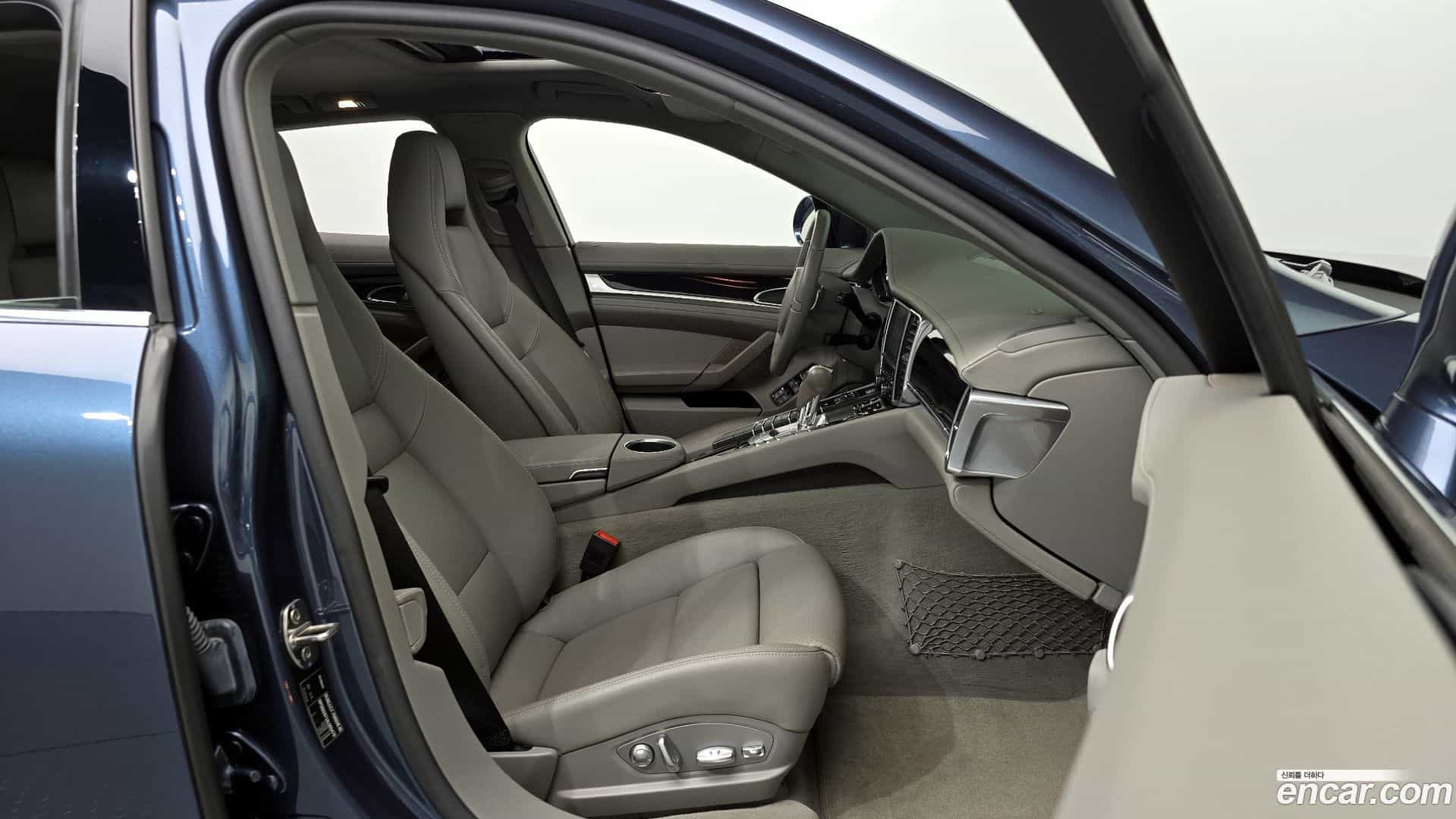 Panamera Porsche 2010.6-INNER-010