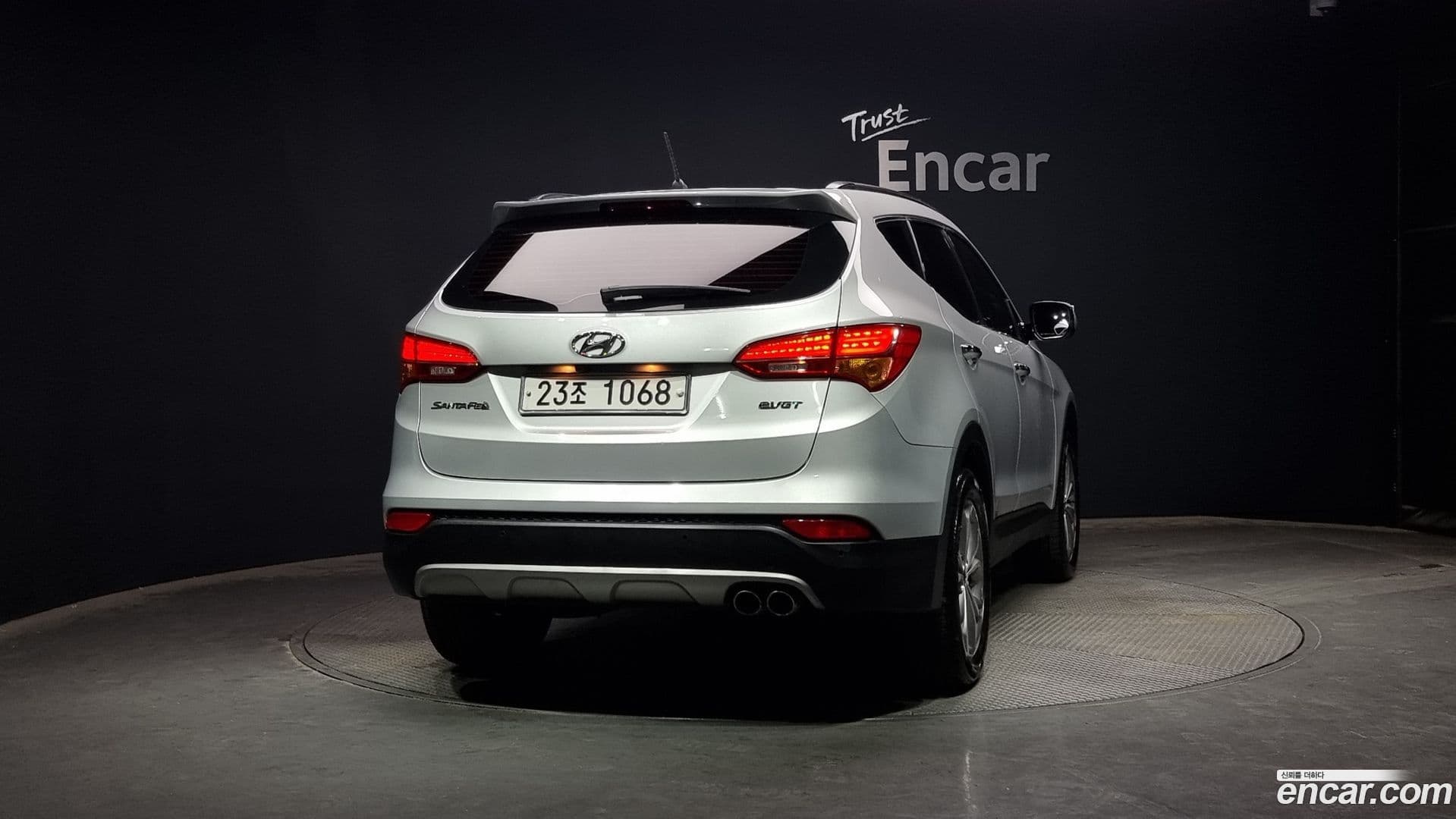 Main__Slider__Photo:Santafe Hyundai 2012.10-3