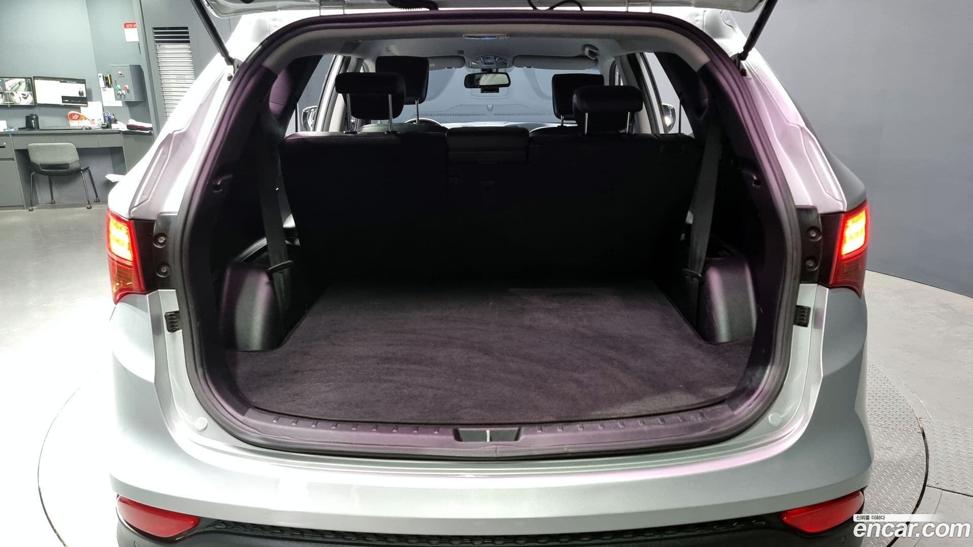 Main__Slider__Photo:Santafe Hyundai 2012.10-19