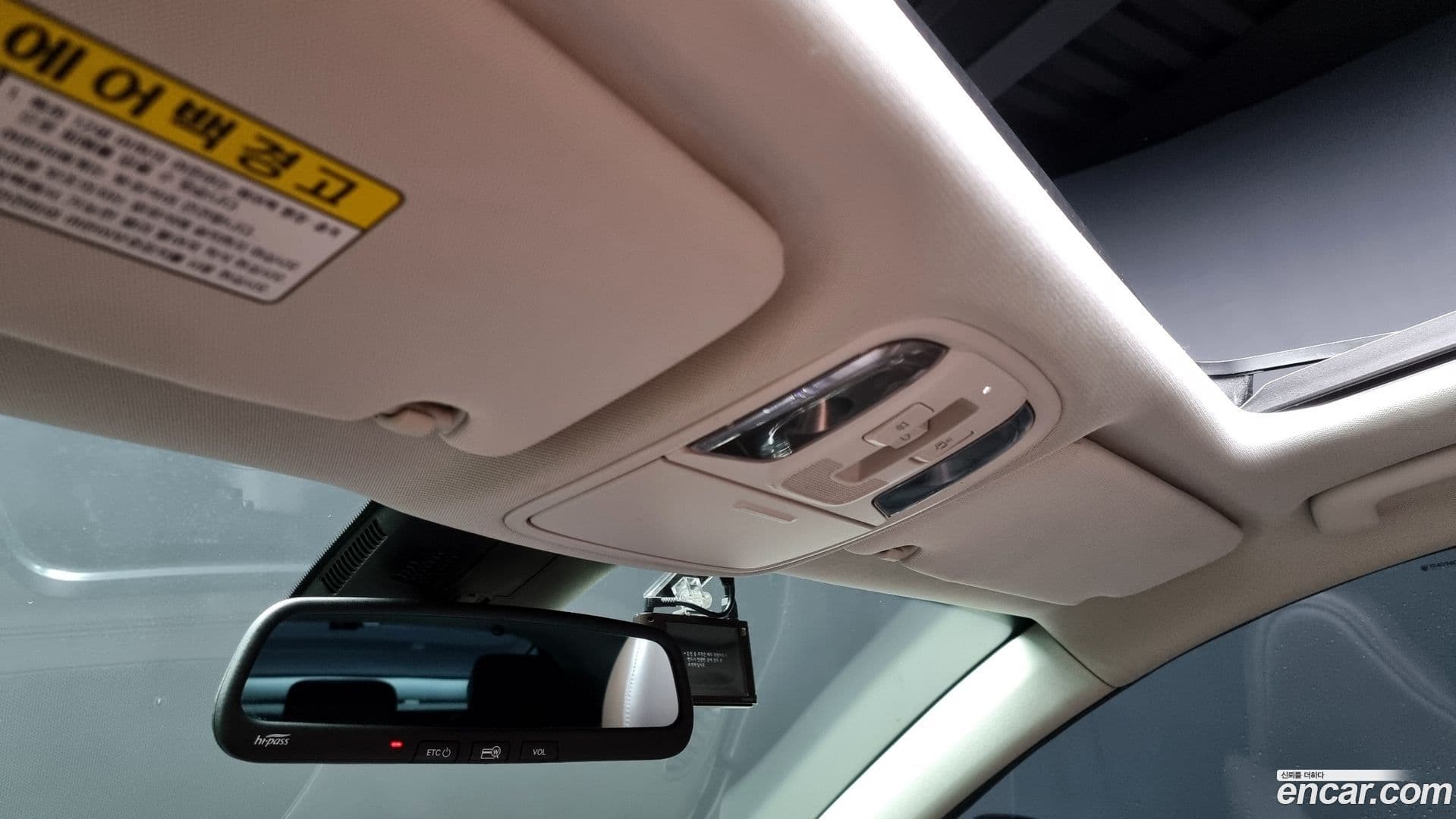 Main__Slider__Photo:Stinger Kia 2017.8-15