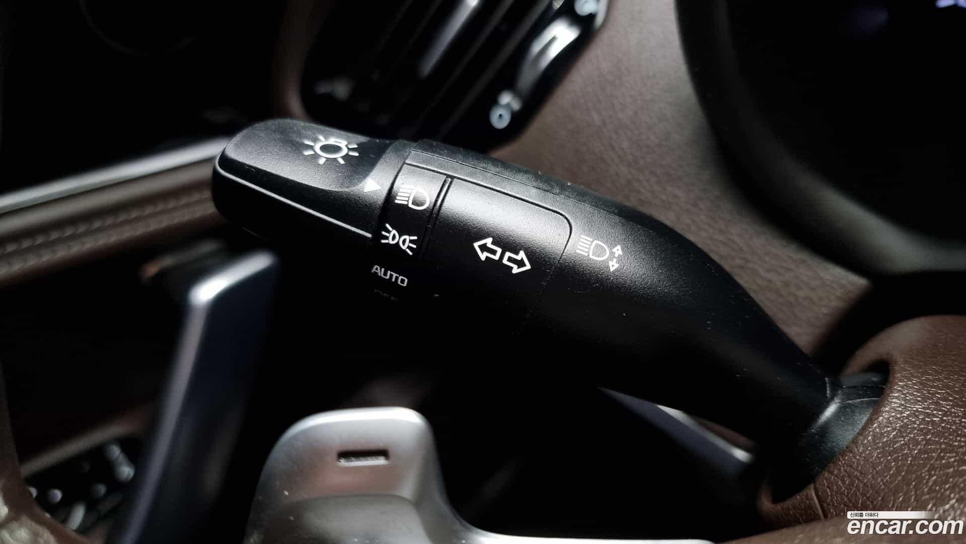 Stinger Kia 2017.8-OPTION-021