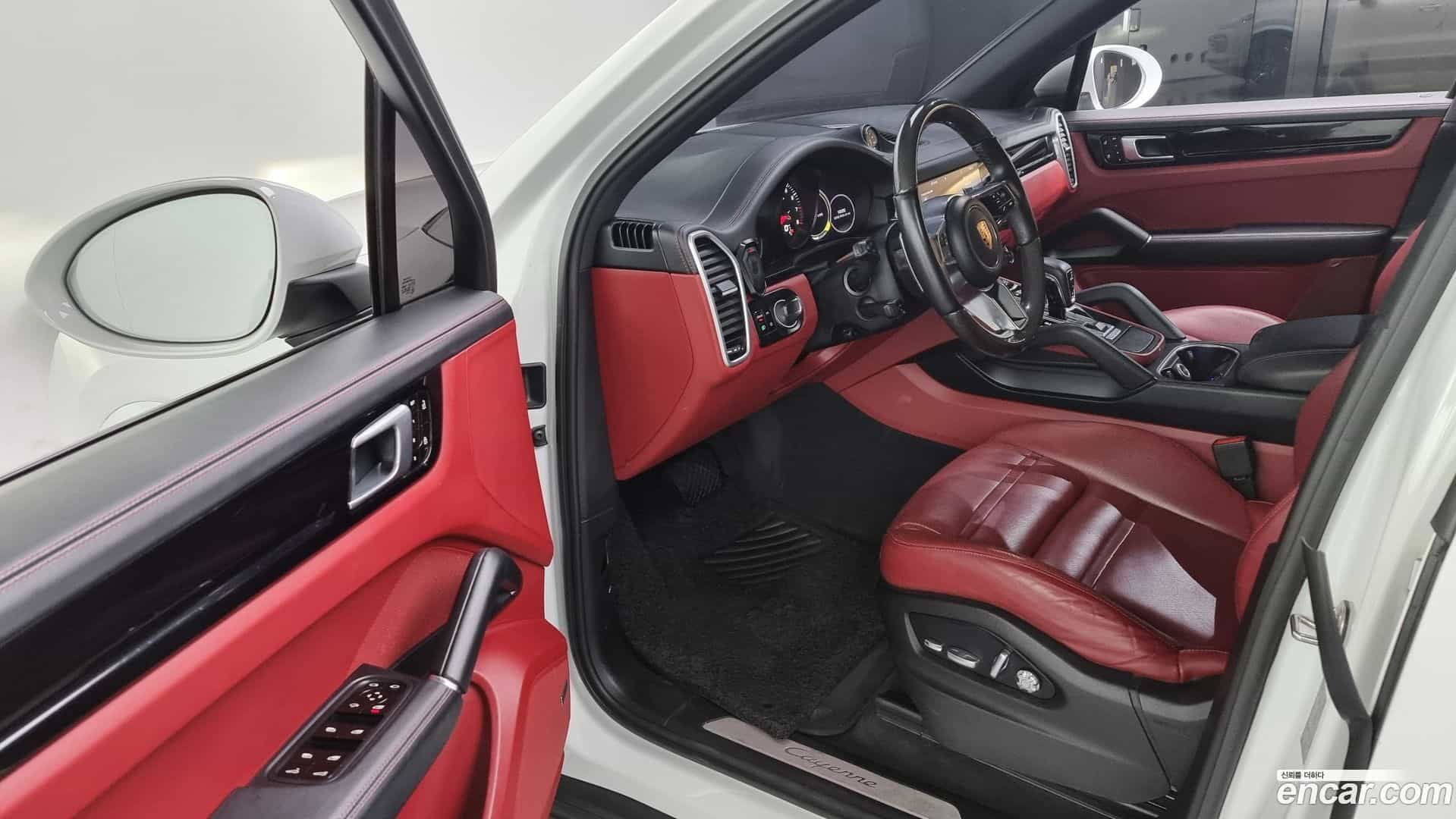 Cayenne Porsche 2019.4-OPTION-015