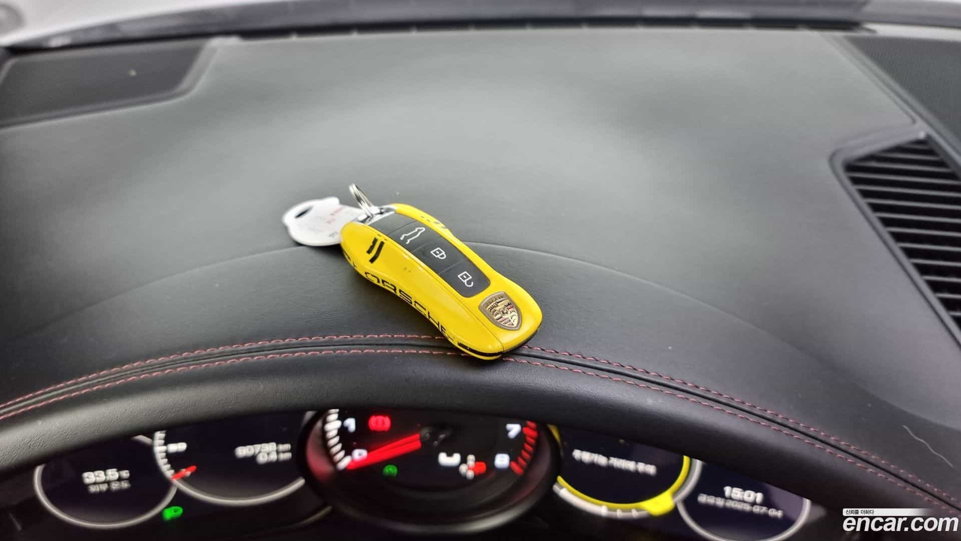 Cayenne Porsche 2019.4-OPTION-020