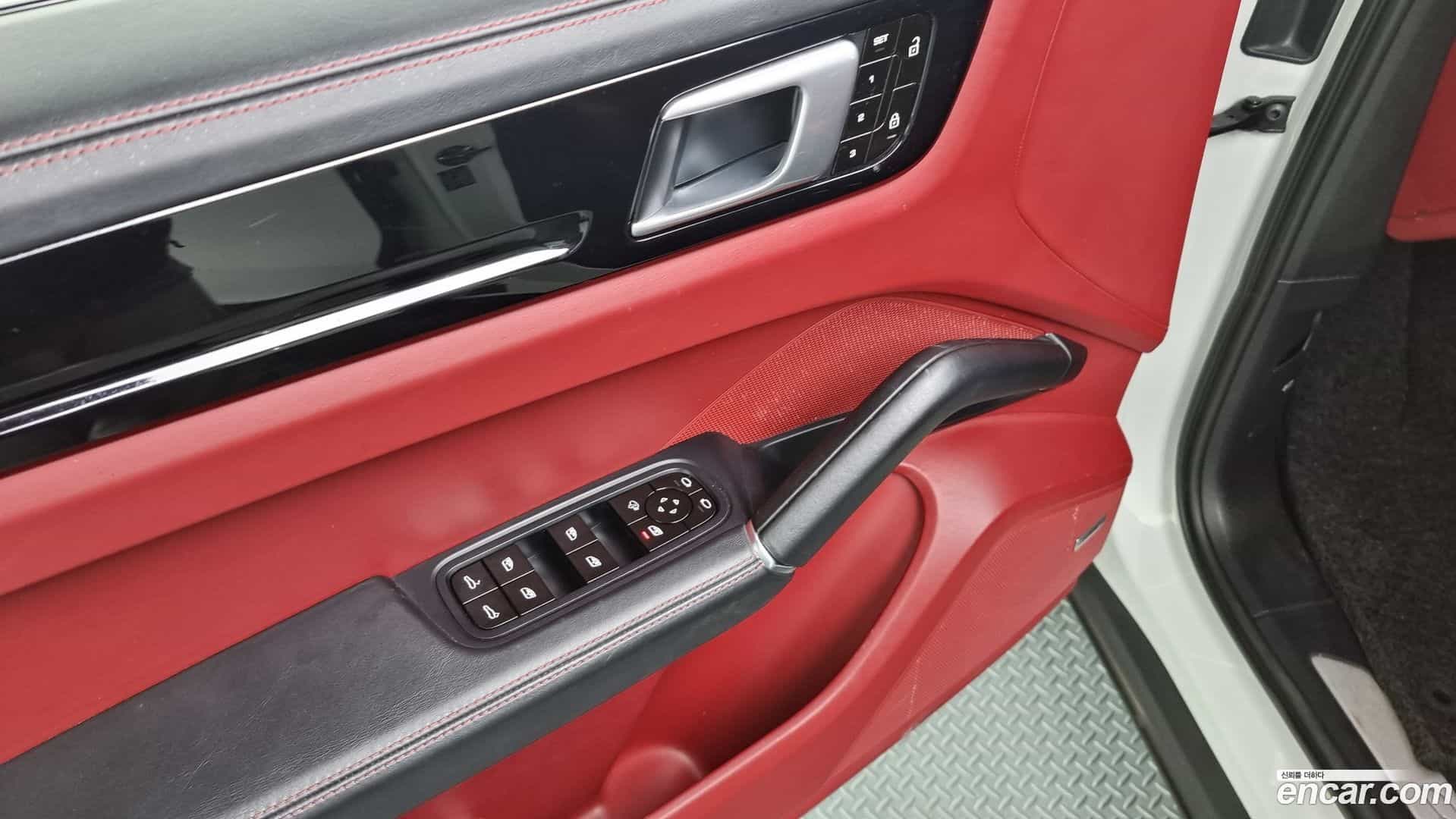 Cayenne Porsche 2019.4-OPTION-021