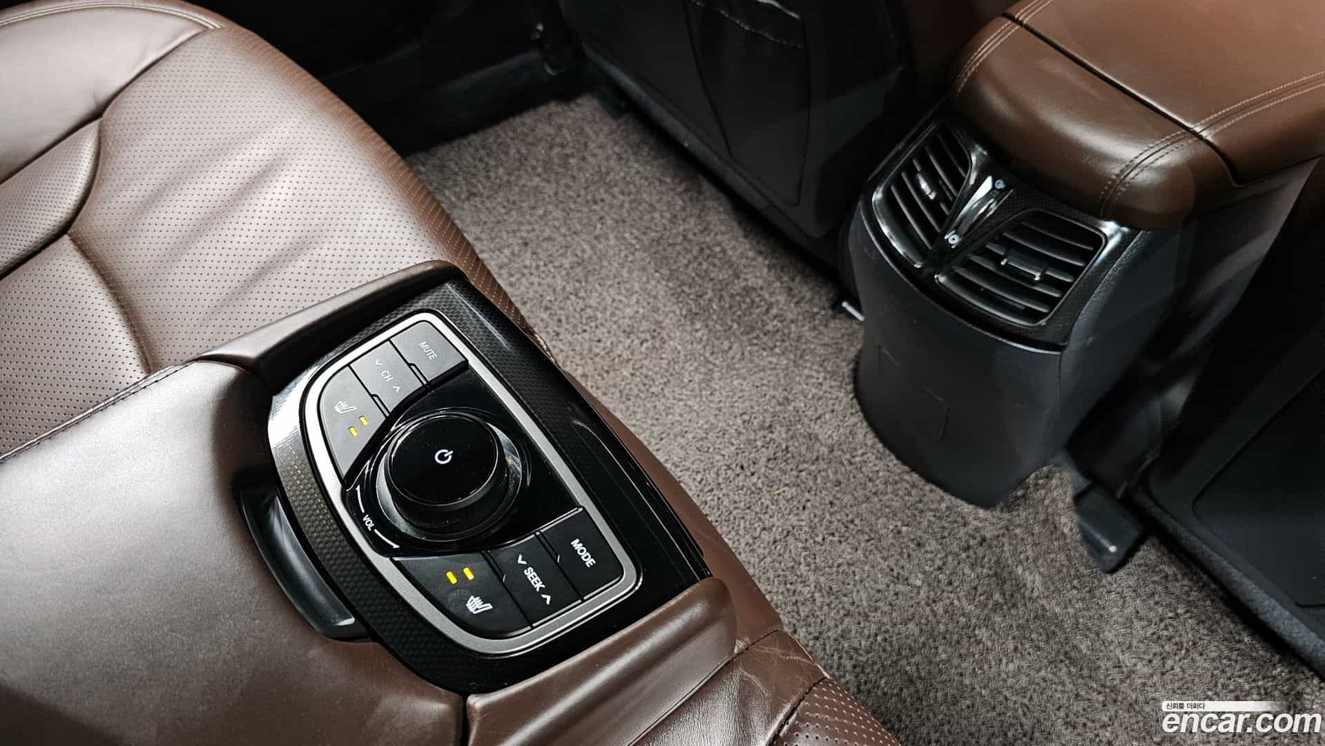 Grandeur Hyundai 2014.6-OPTION-022