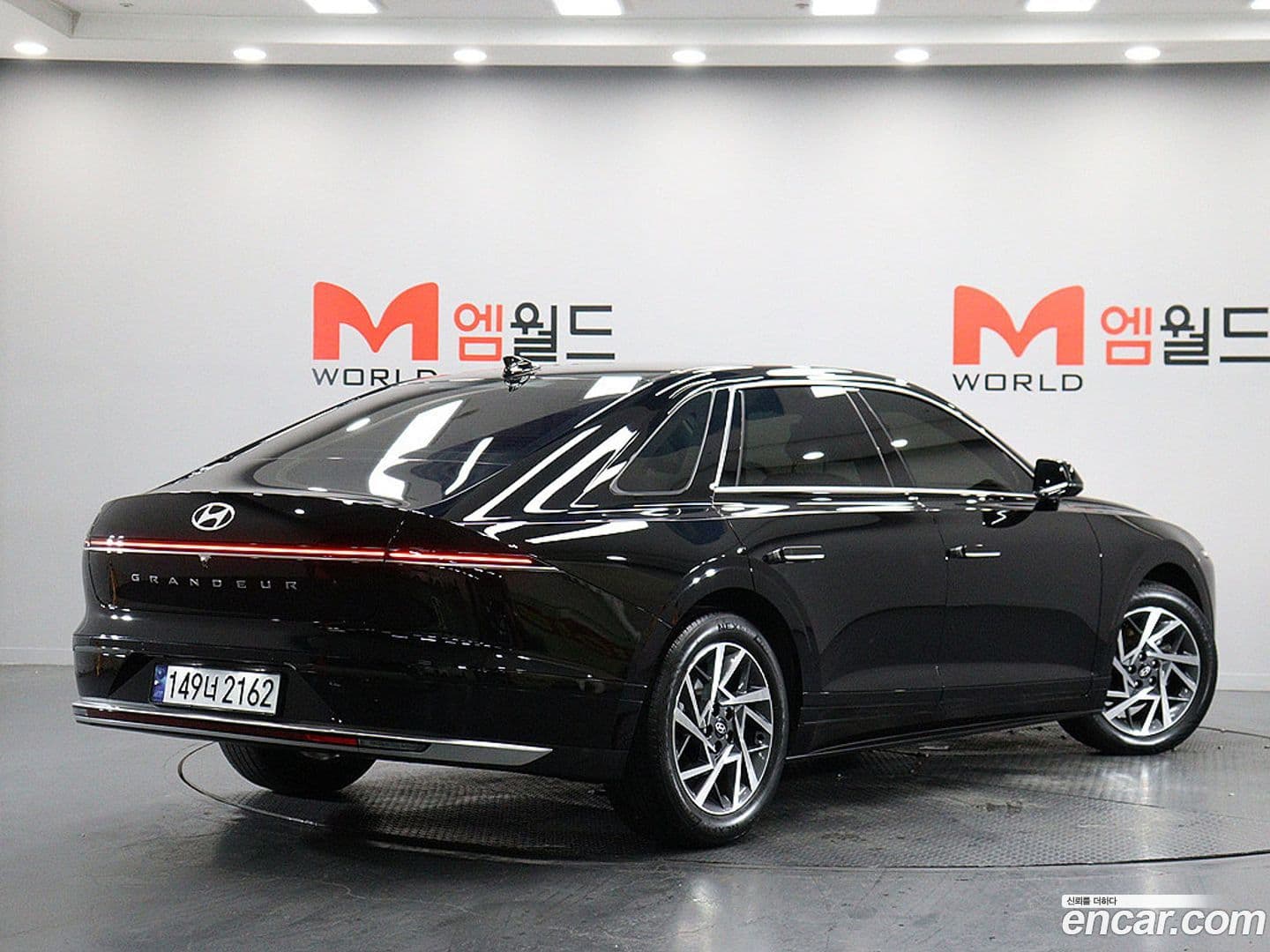 Main__Slider__Photo:Grandeur Hyundai 2023.5-2