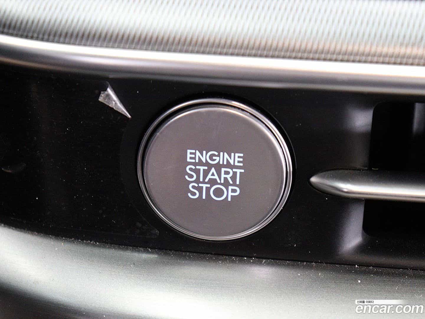 Grandeur Hyundai 2023.5-OPTION-015