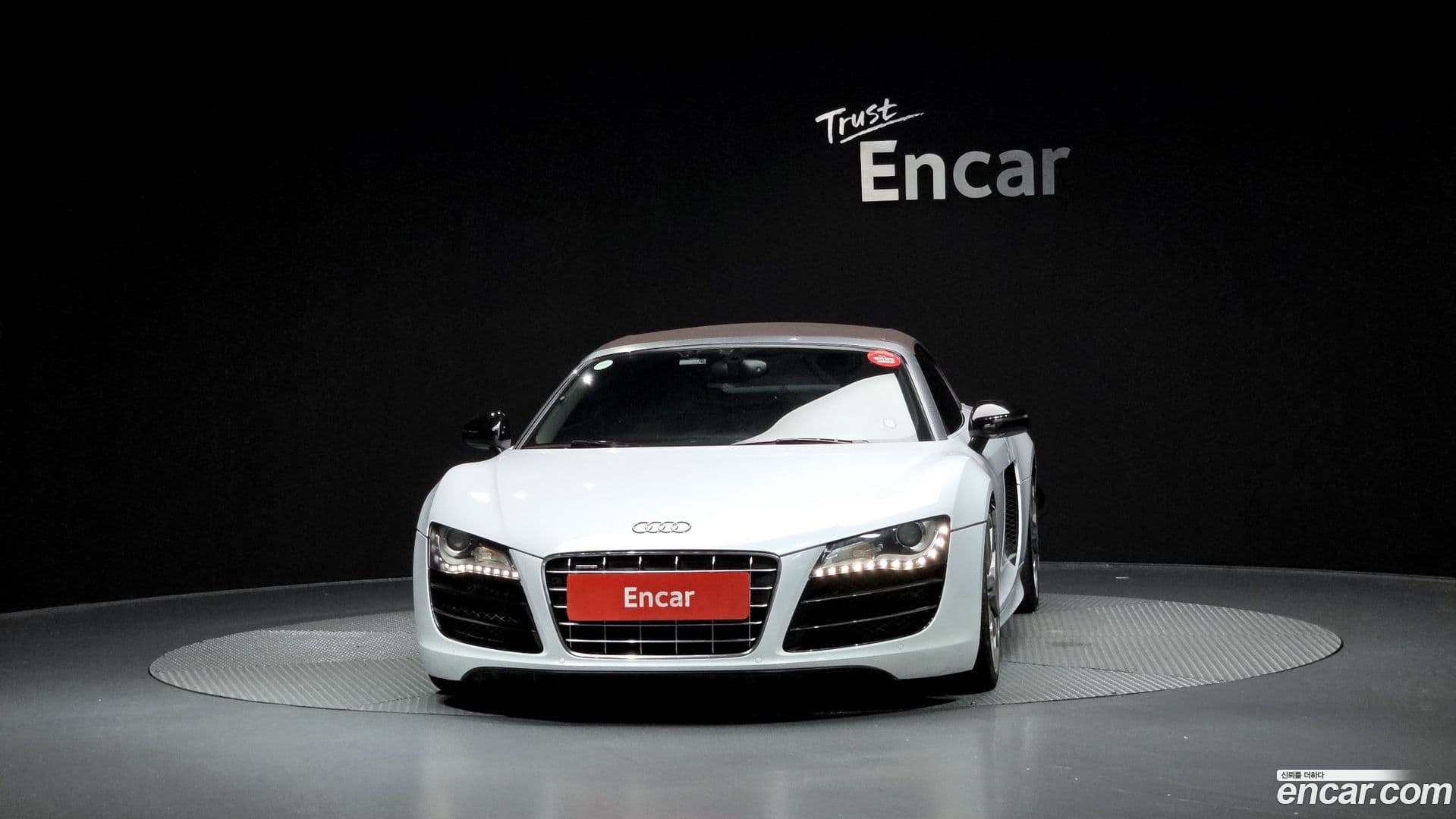 Main__Slider__Photo:R8 Audi 2011.6-2
