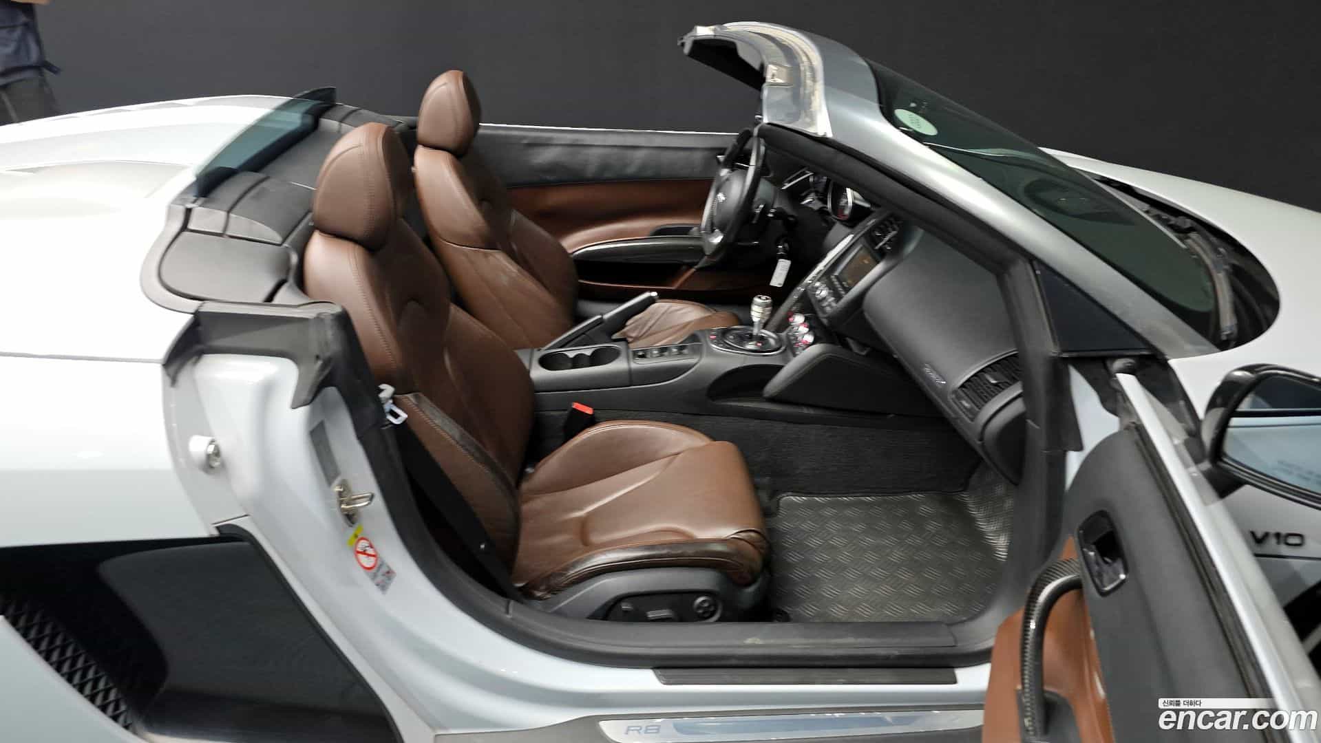 R8 Audi 2011.6-OPTION-015