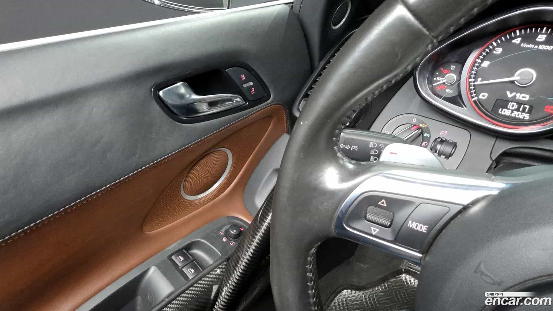 R8 Audi 2011.6-OPTION-022