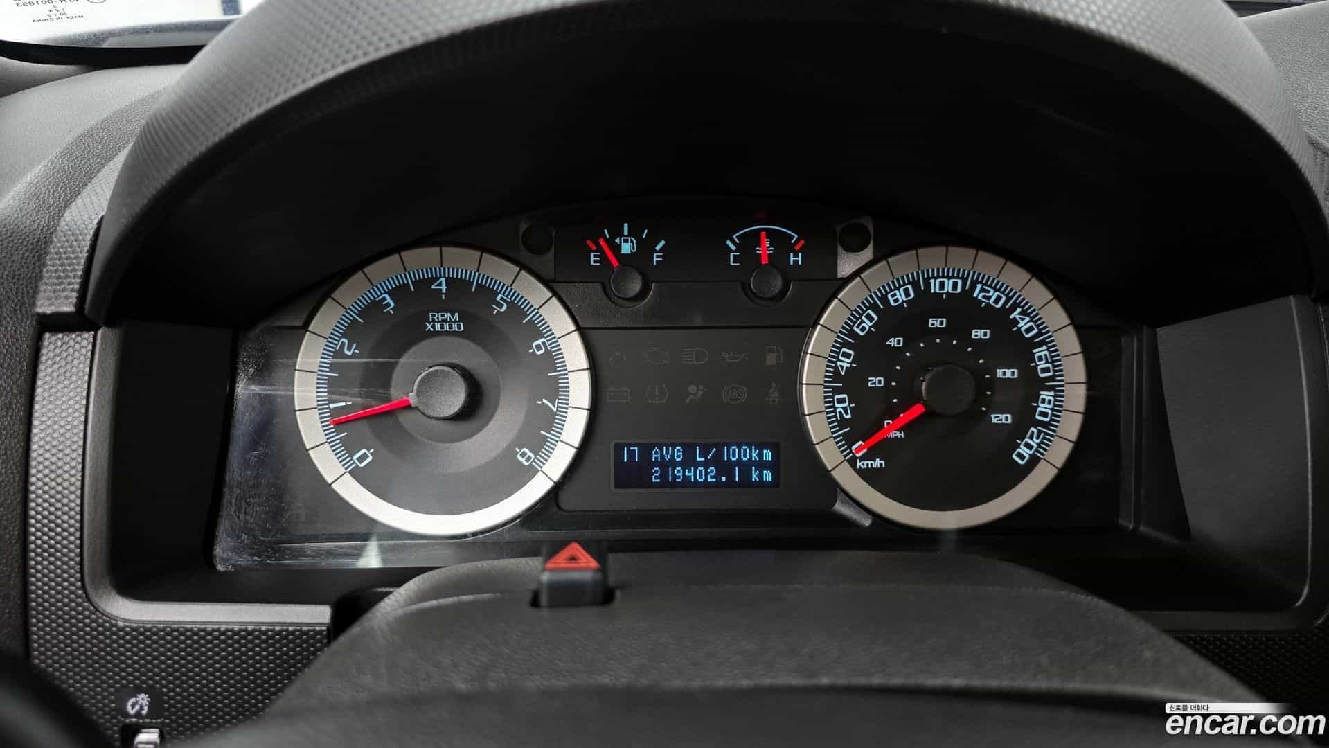 Escape Ford 2009.3-INNER-008