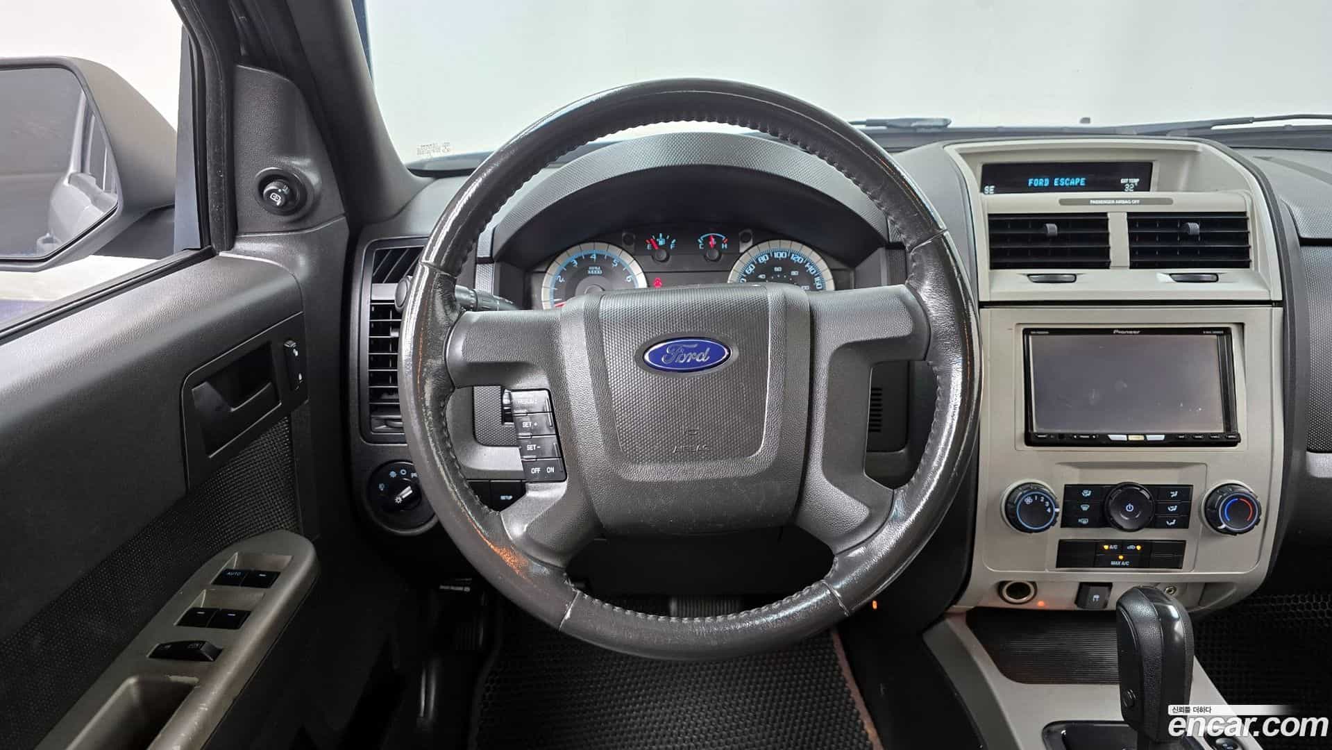 Escape Ford 2009.3-OPTION-017