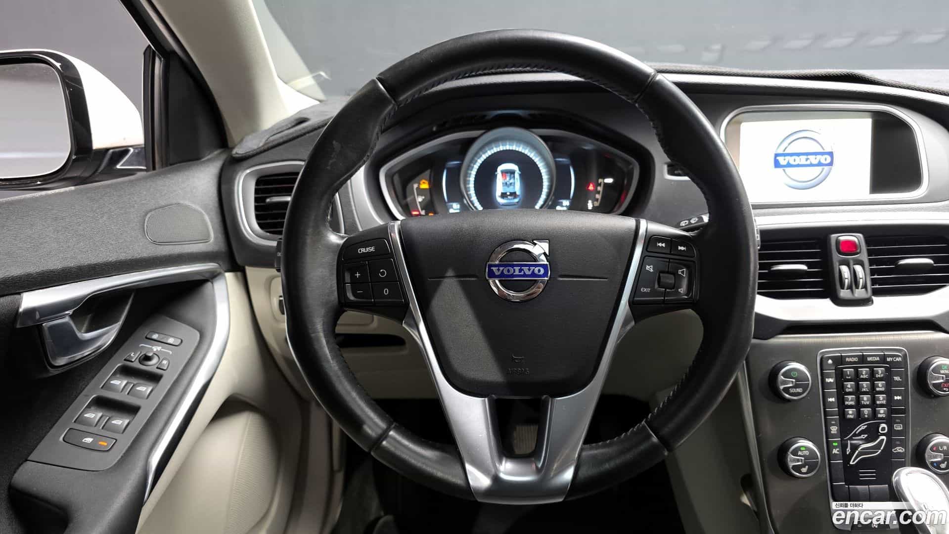 V40 Volvo 2013.2-OPTION-017