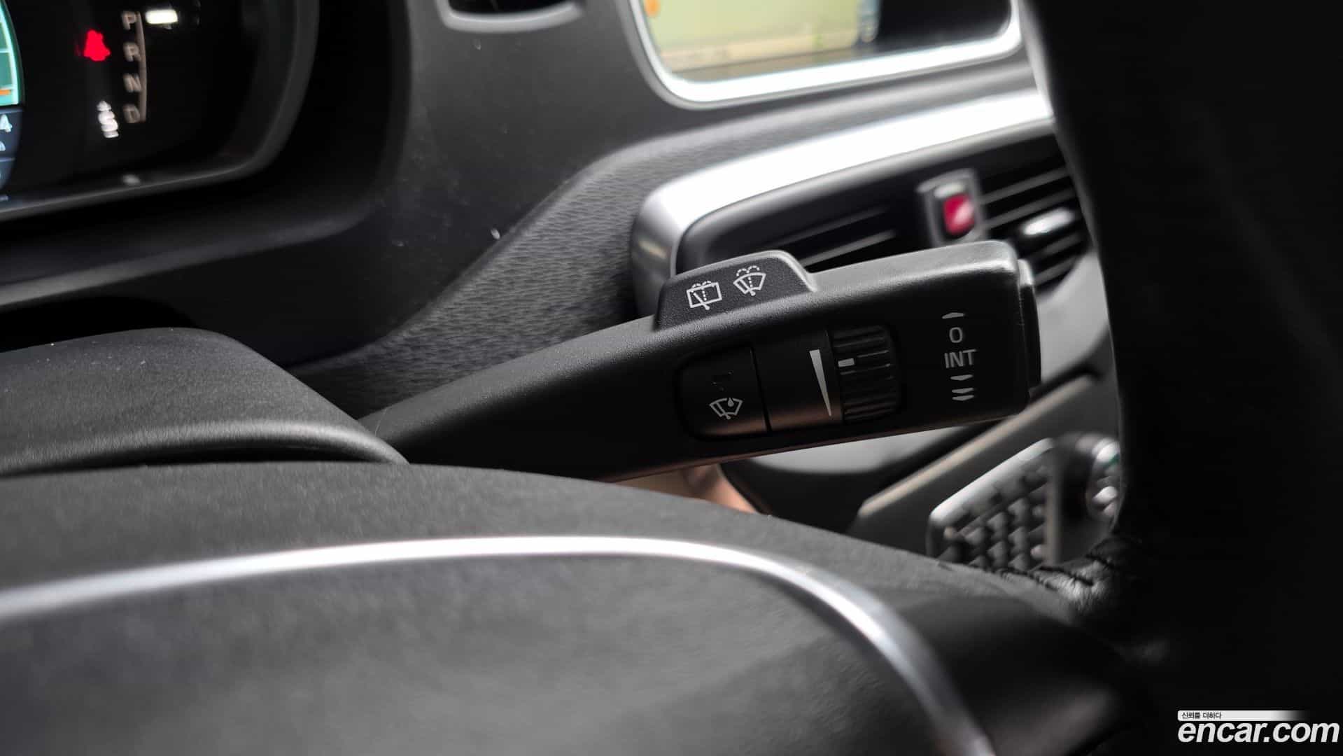 V40 Volvo 2013.2-OPTION-023