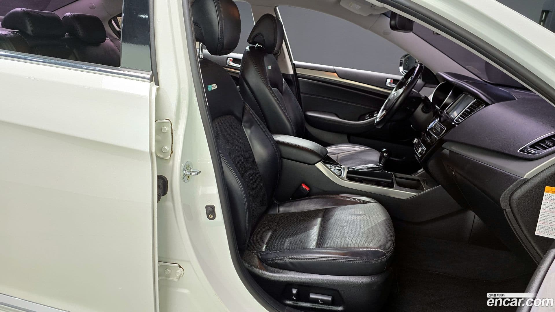 Main__Slider__Photo:K7 Kia 2014.3-9