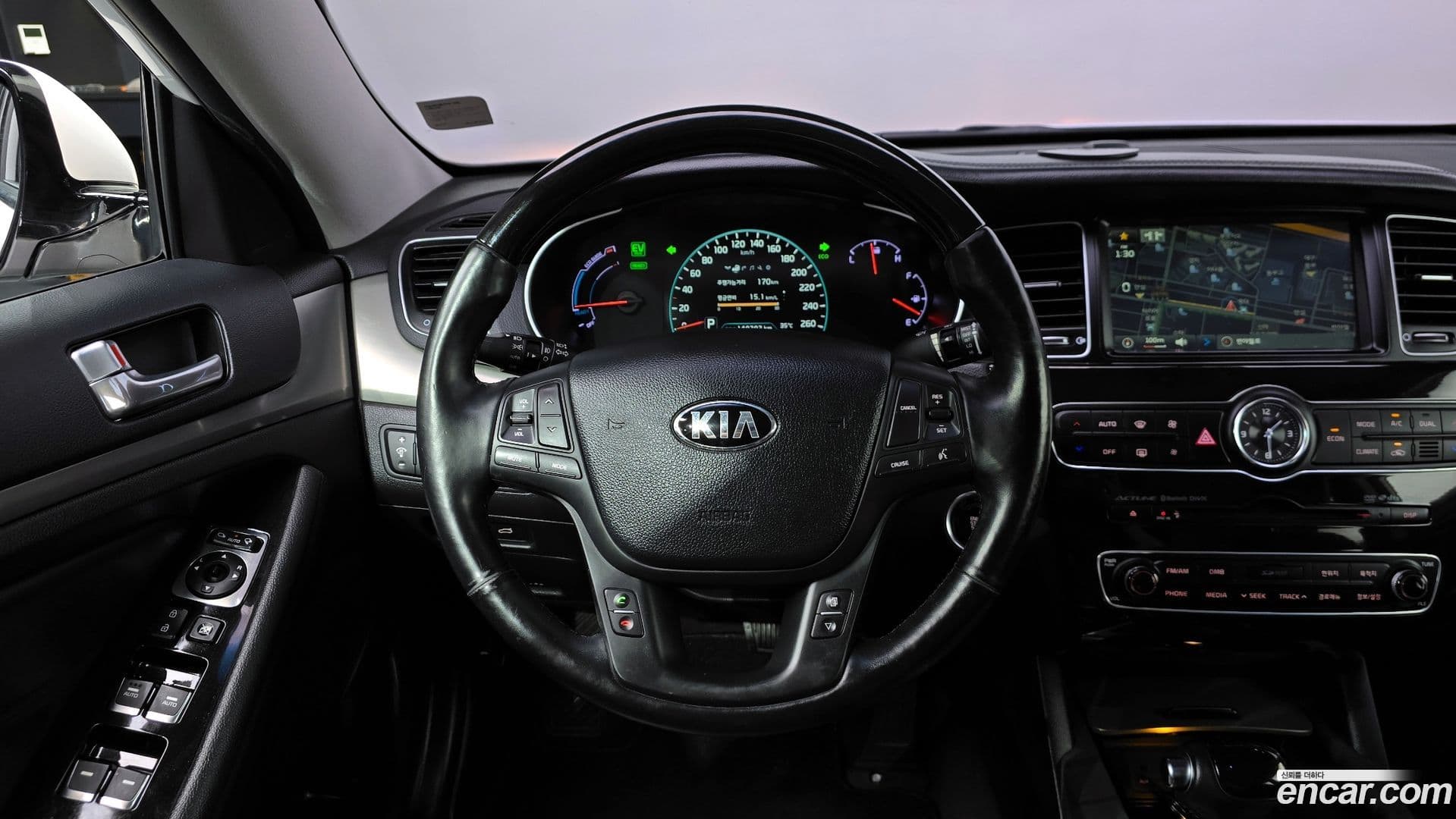 Main__Slider__Photo:K7 Kia 2014.3-12