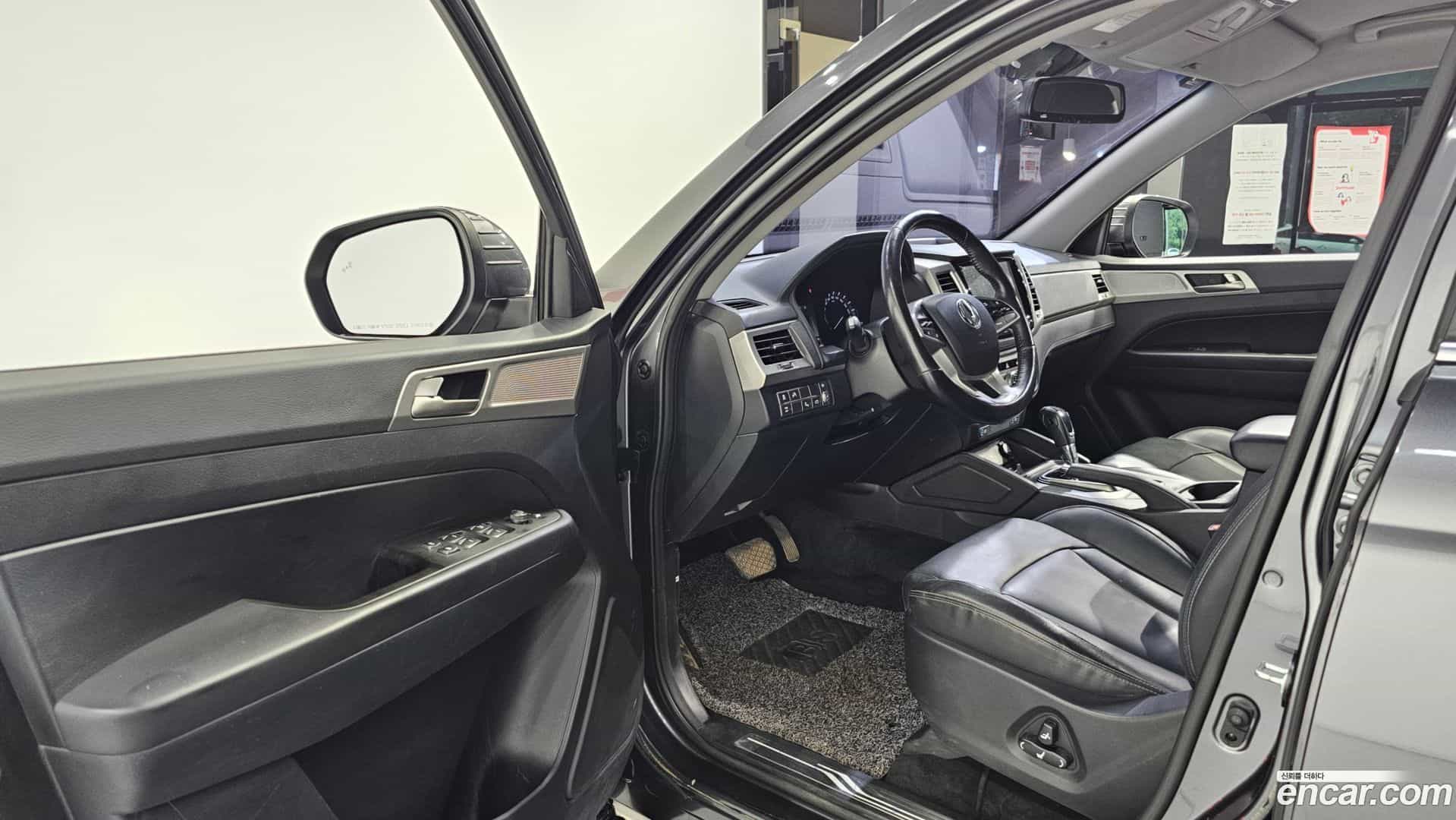 Rexton KG_Mobility_Ssangyong 2018.9-INNER-010