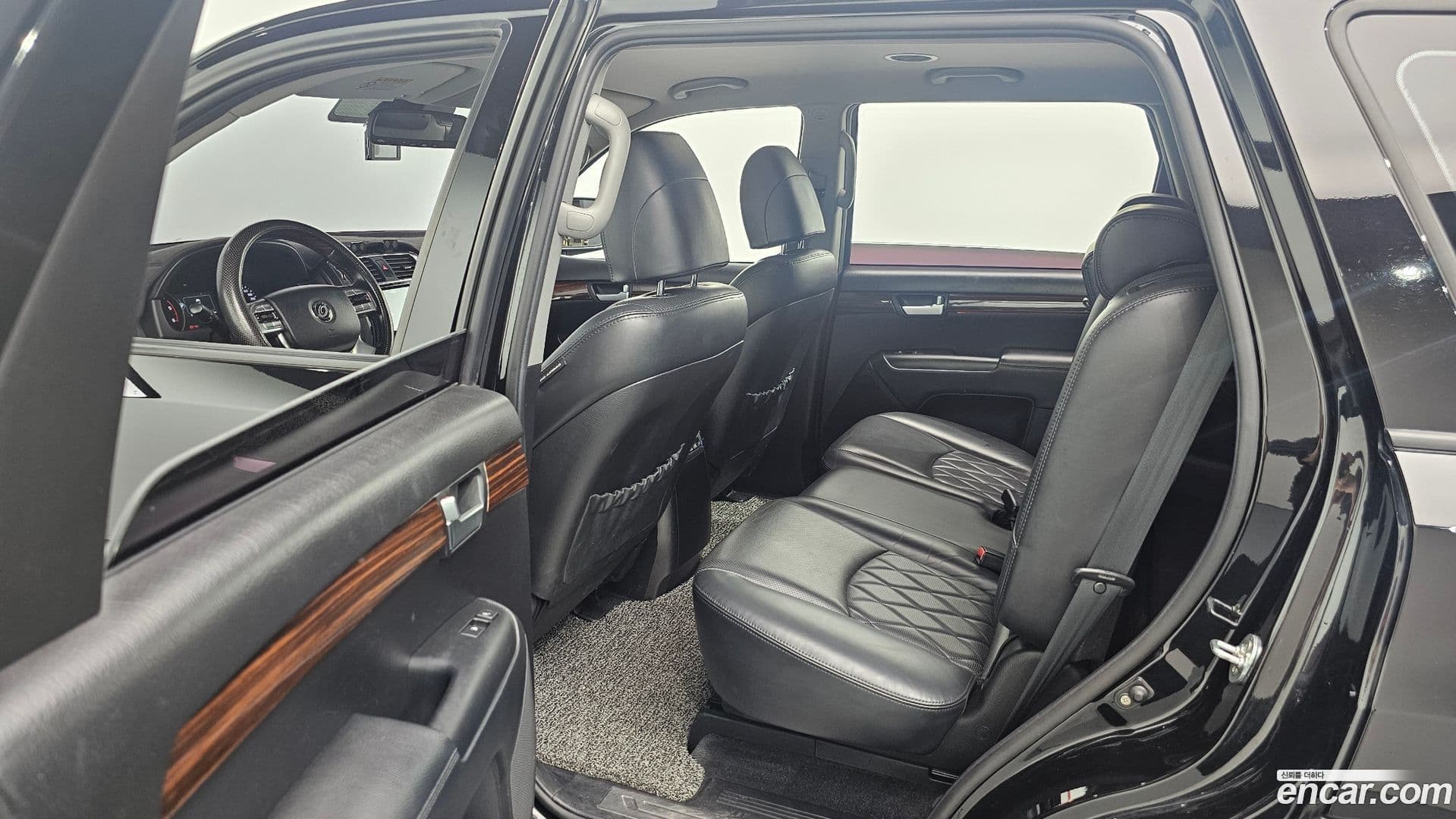 Main__Slider__Photo:Mohave Kia 2016.6-11