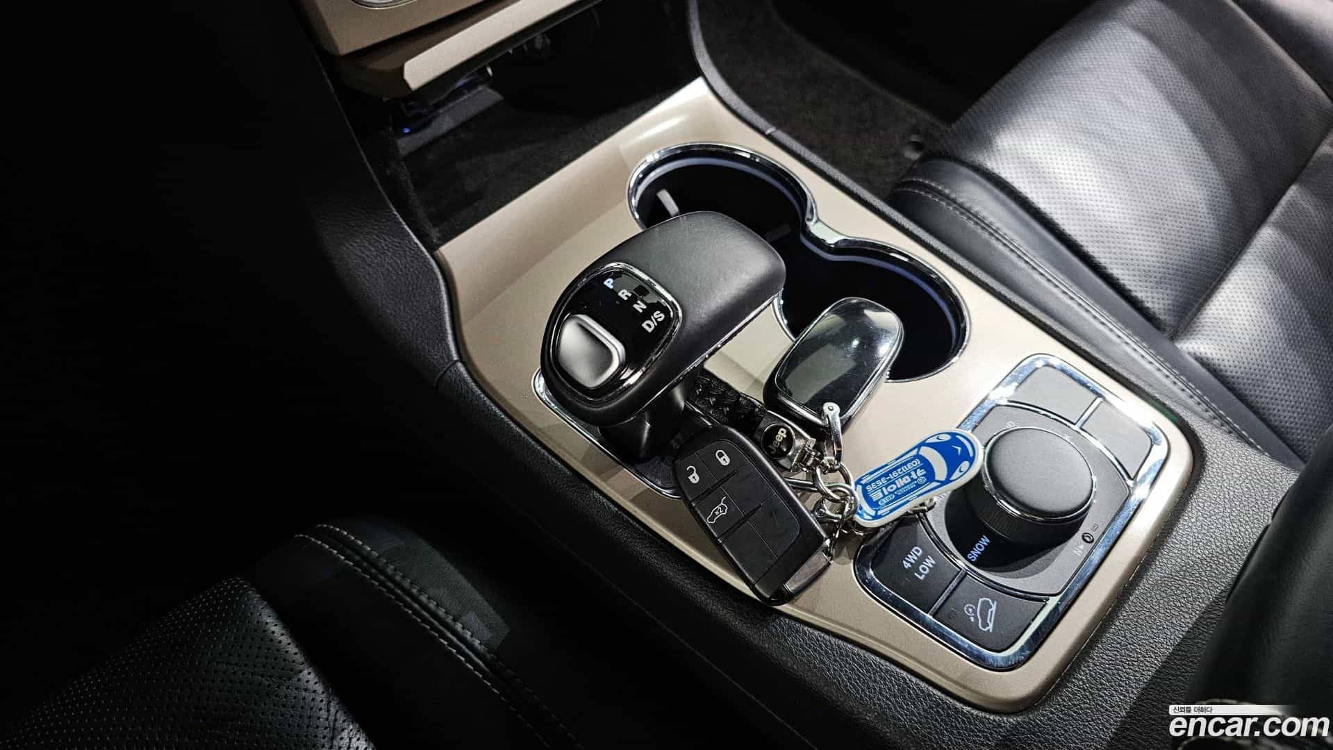 Cherokee Jeep 2015.11-INNER-009