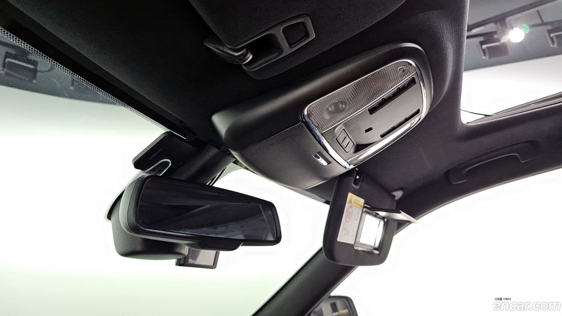 Main__Slider__Photo:Cherokee Jeep 2015.11-16