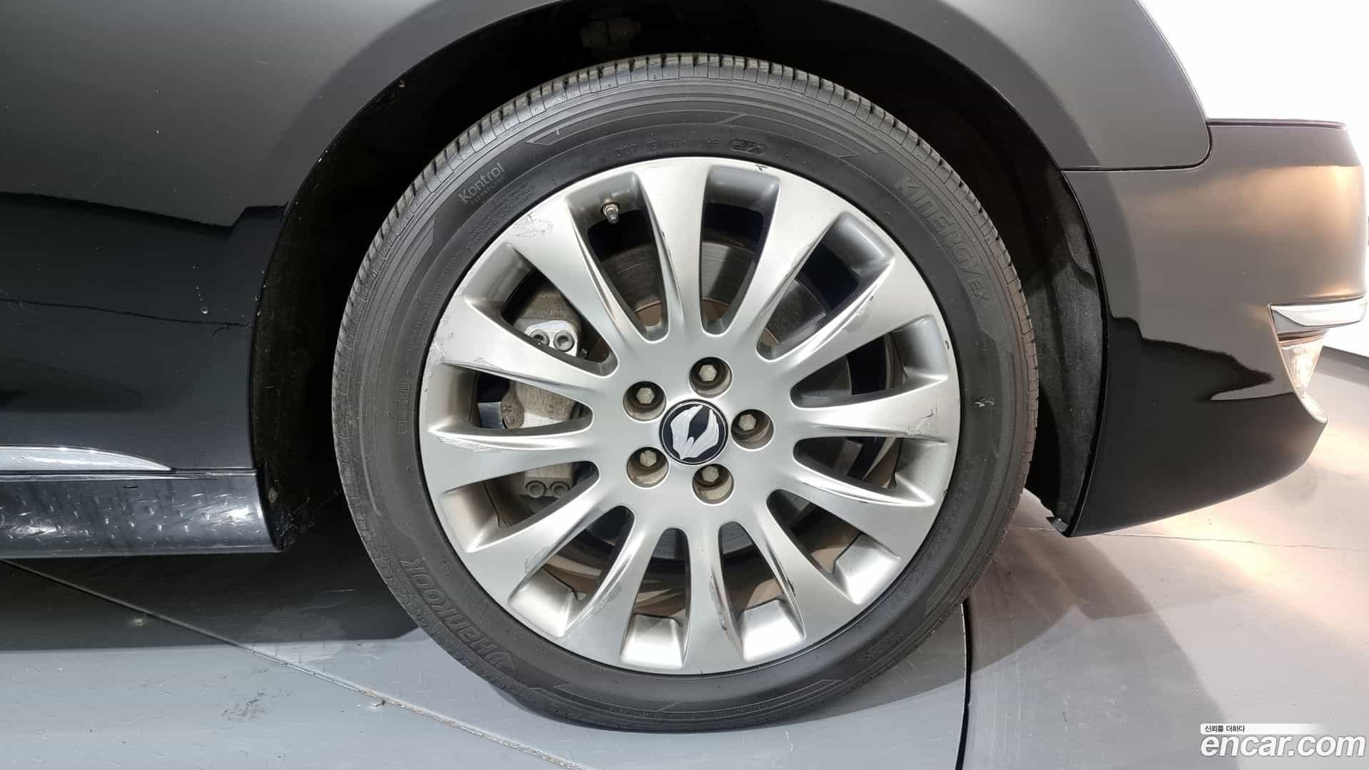 Chairman KG_Mobility_Ssangyong 2012.2-OUTER-005