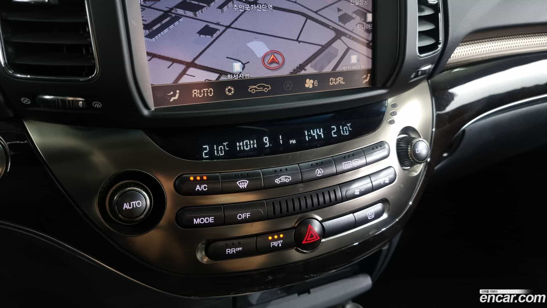 Chairman KG_Mobility_Ssangyong 2012.2-OPTION-020