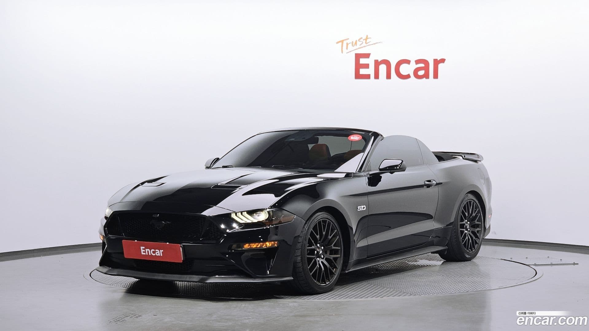 Main__Slider__Photo:Mustang Ford 2019.0-0