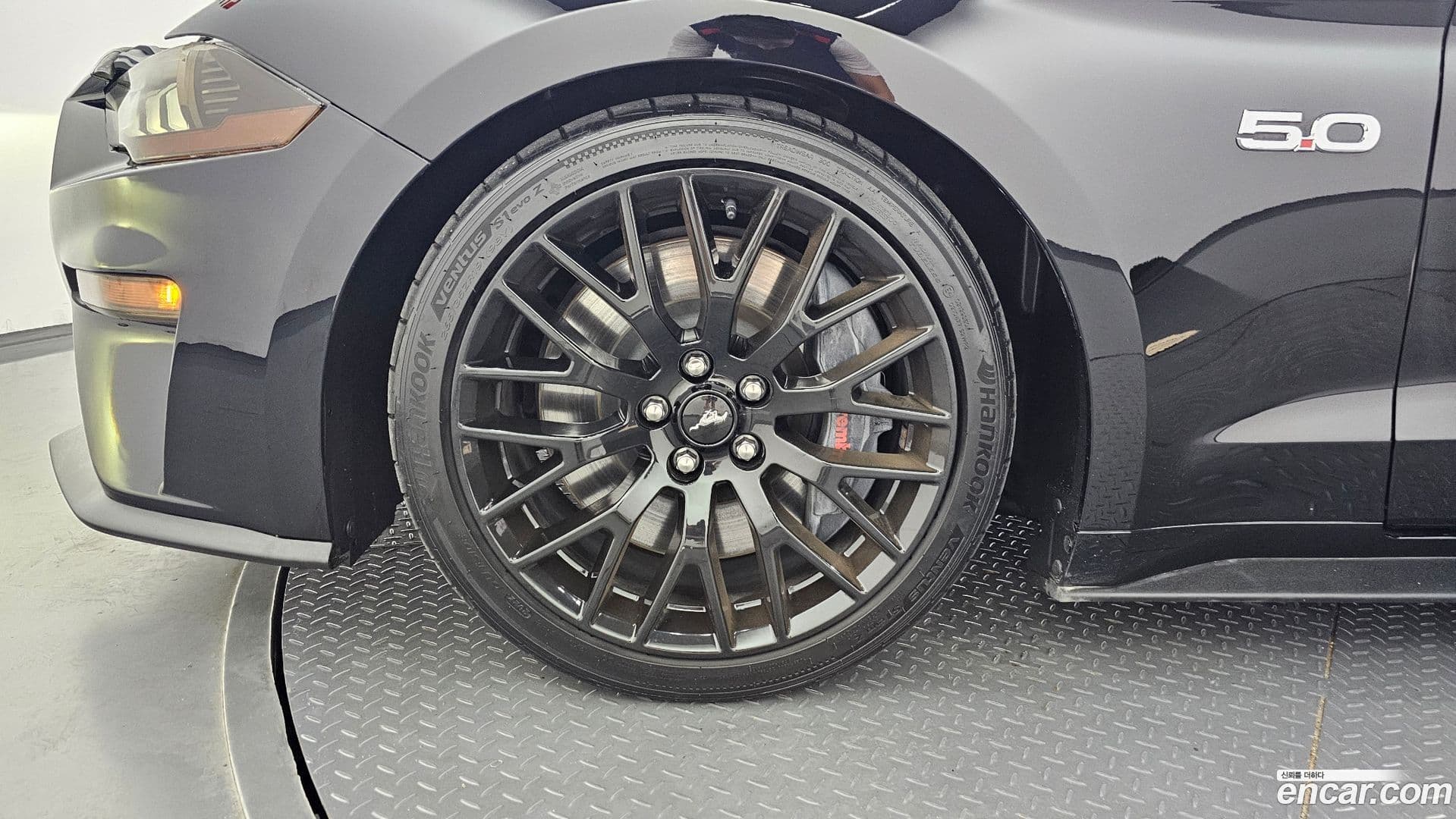 Main__Slider__Photo:Mustang Ford 2019.0-4