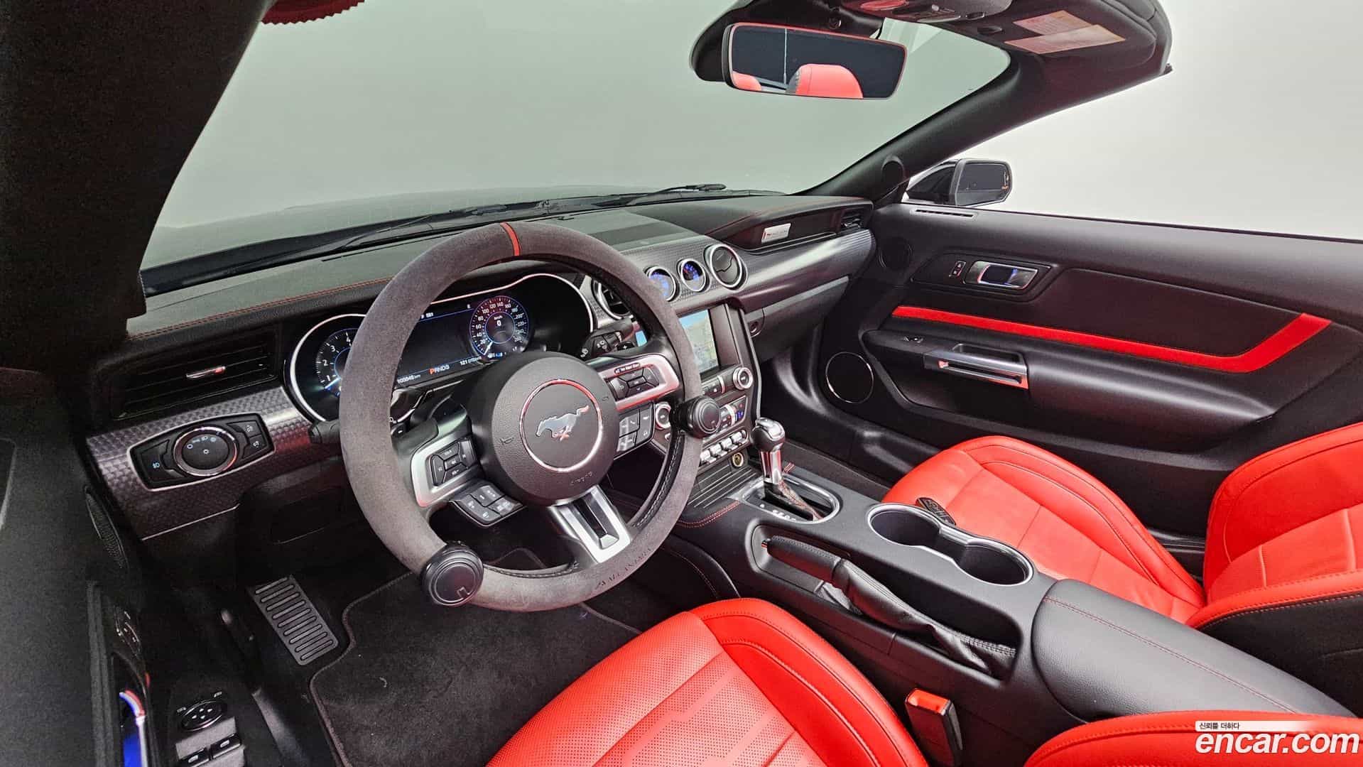 Mustang Ford 2019.0-INNER-007