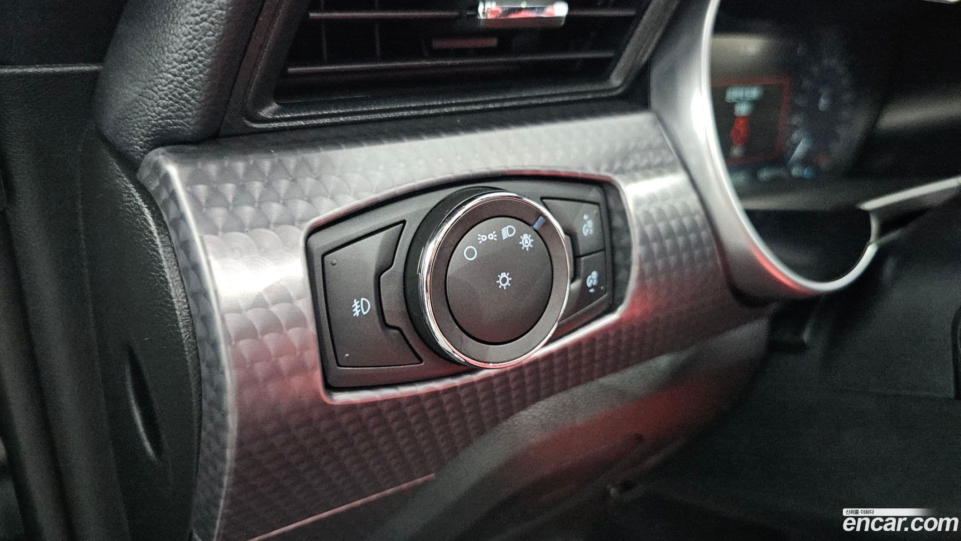 Main__Slider__Photo:Mustang Ford 2019.0-15