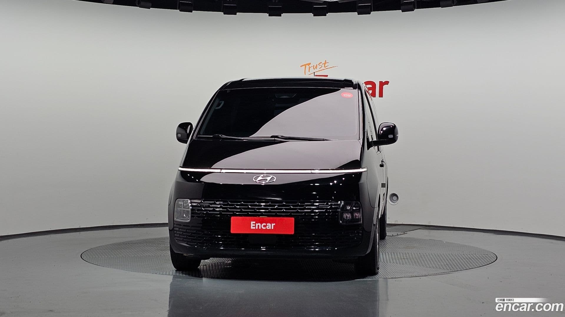 Main__Slider__Photo:Staria Hyundai 2023.2-2