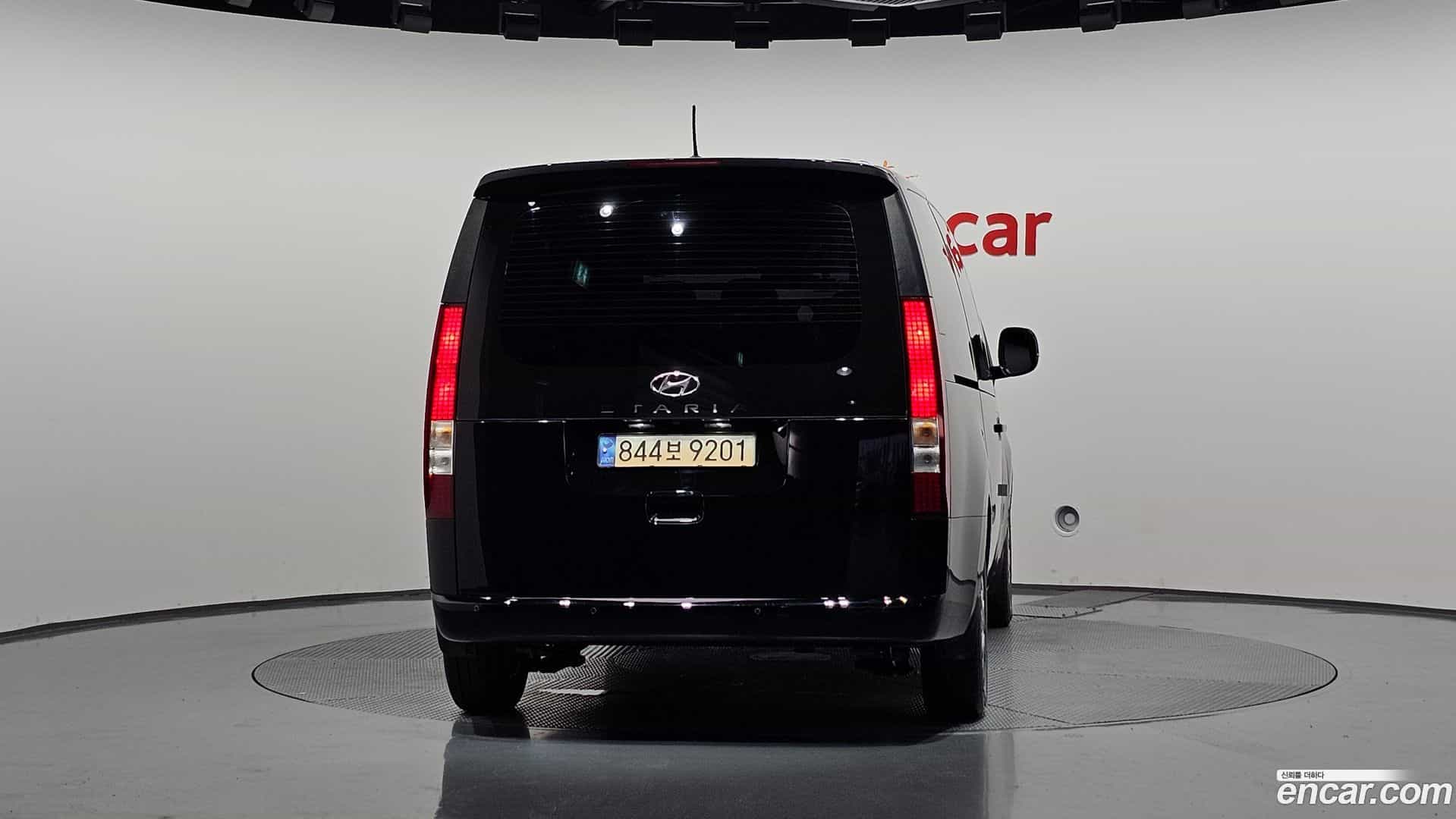 Staria Hyundai 2023.2-OUTER-004