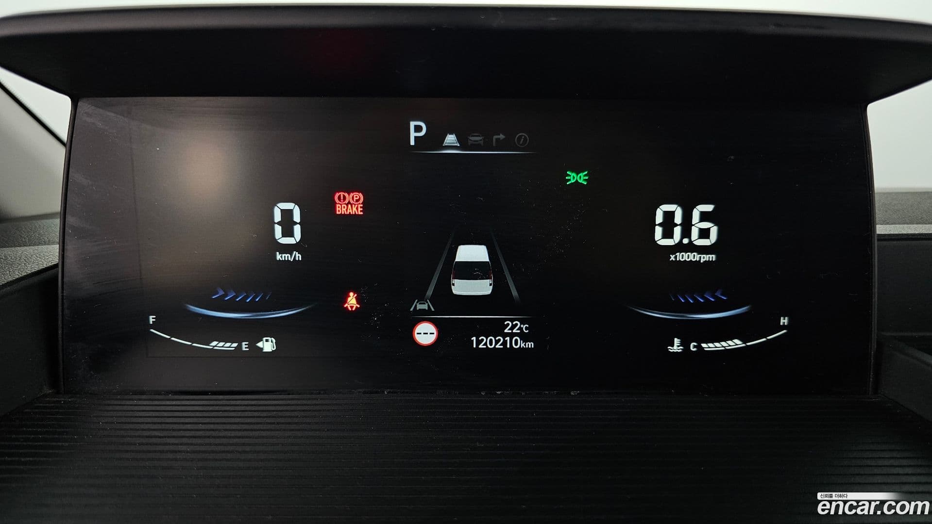 Main__Slider__Photo:Staria Hyundai 2023.2-7