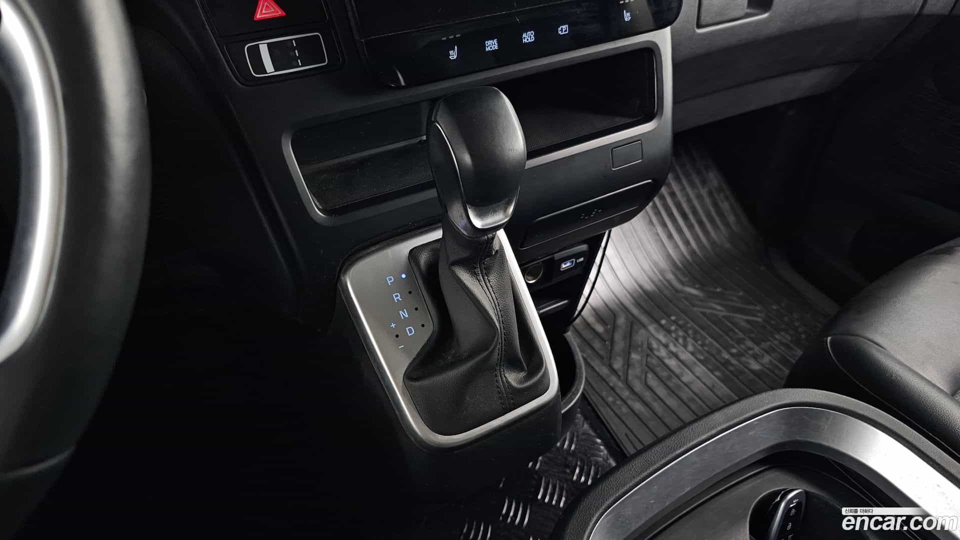 Staria Hyundai 2023.2-INNER-009