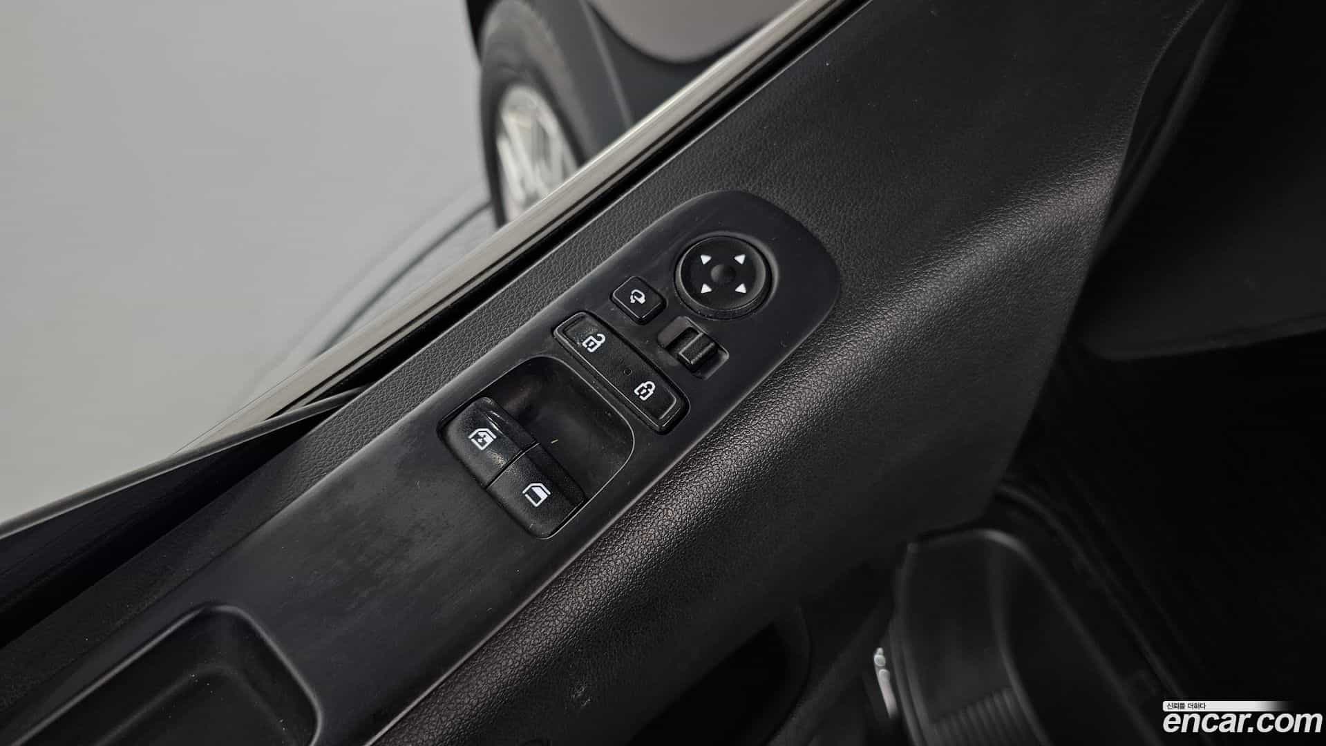 Staria Hyundai 2023.2-OPTION-021