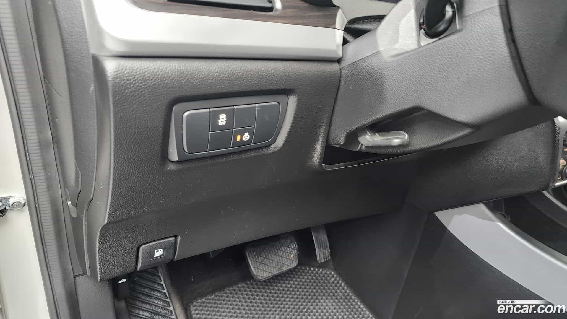 KORANDO KG_Mobility_Ssangyong 2014.3-OPTION-021