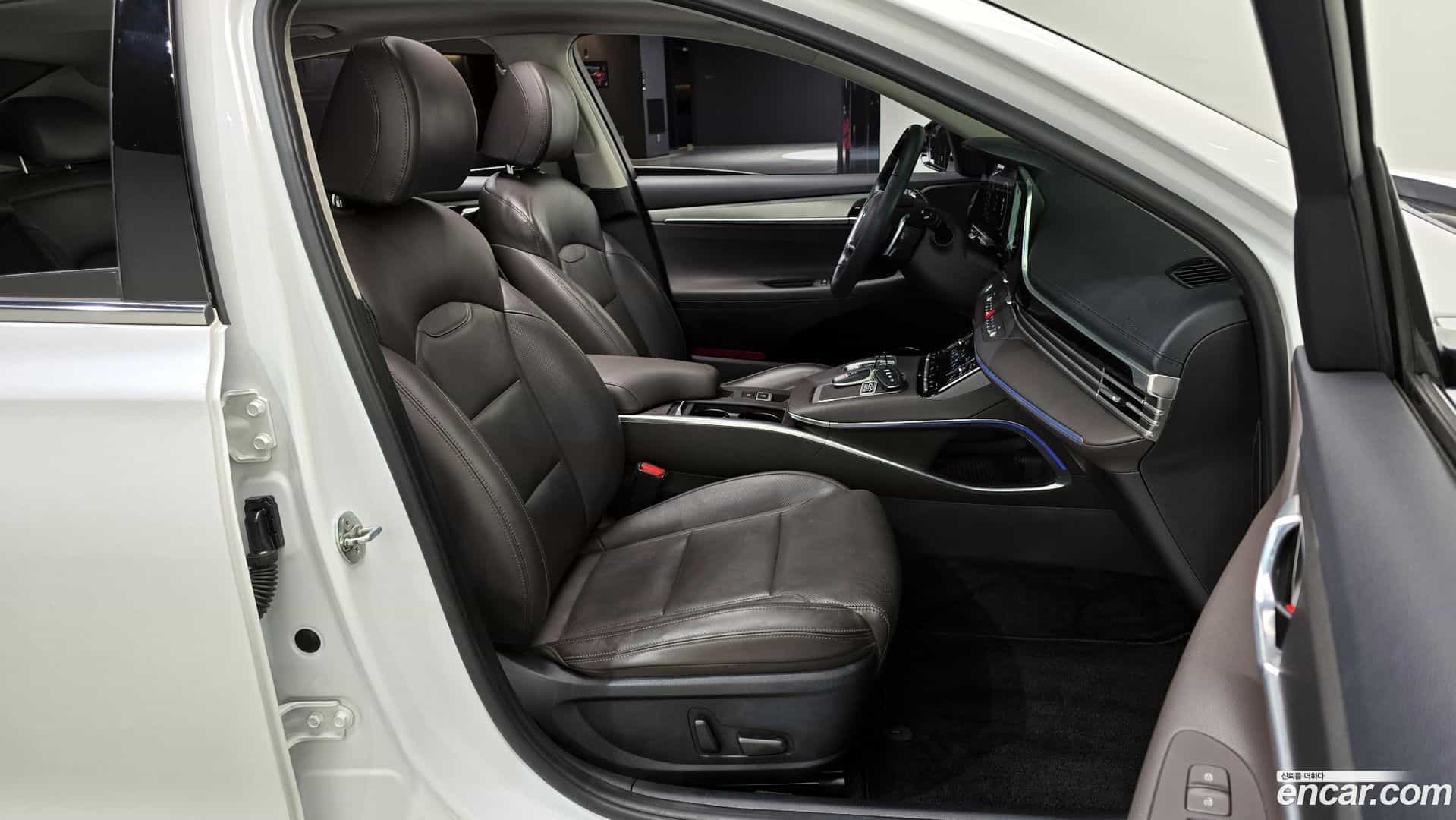 Grandeur Hyundai 2020.8-OPTION-016