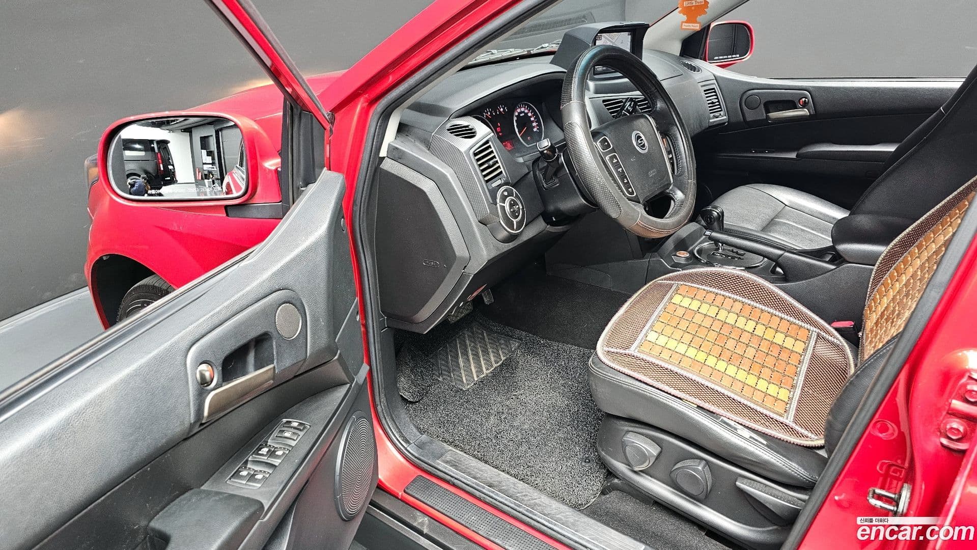 Main__Slider__Photo:KORANDO KG_Mobility_Ssangyong 2014.10-11