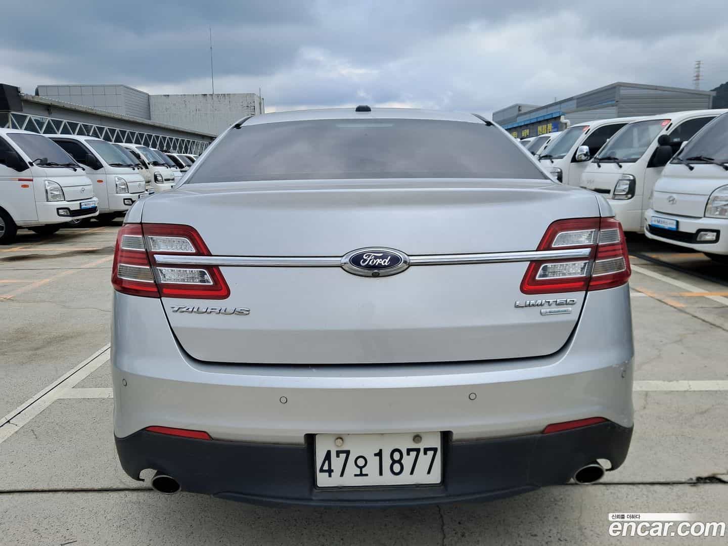 Taurus Ford 2014.8-OUTER-005